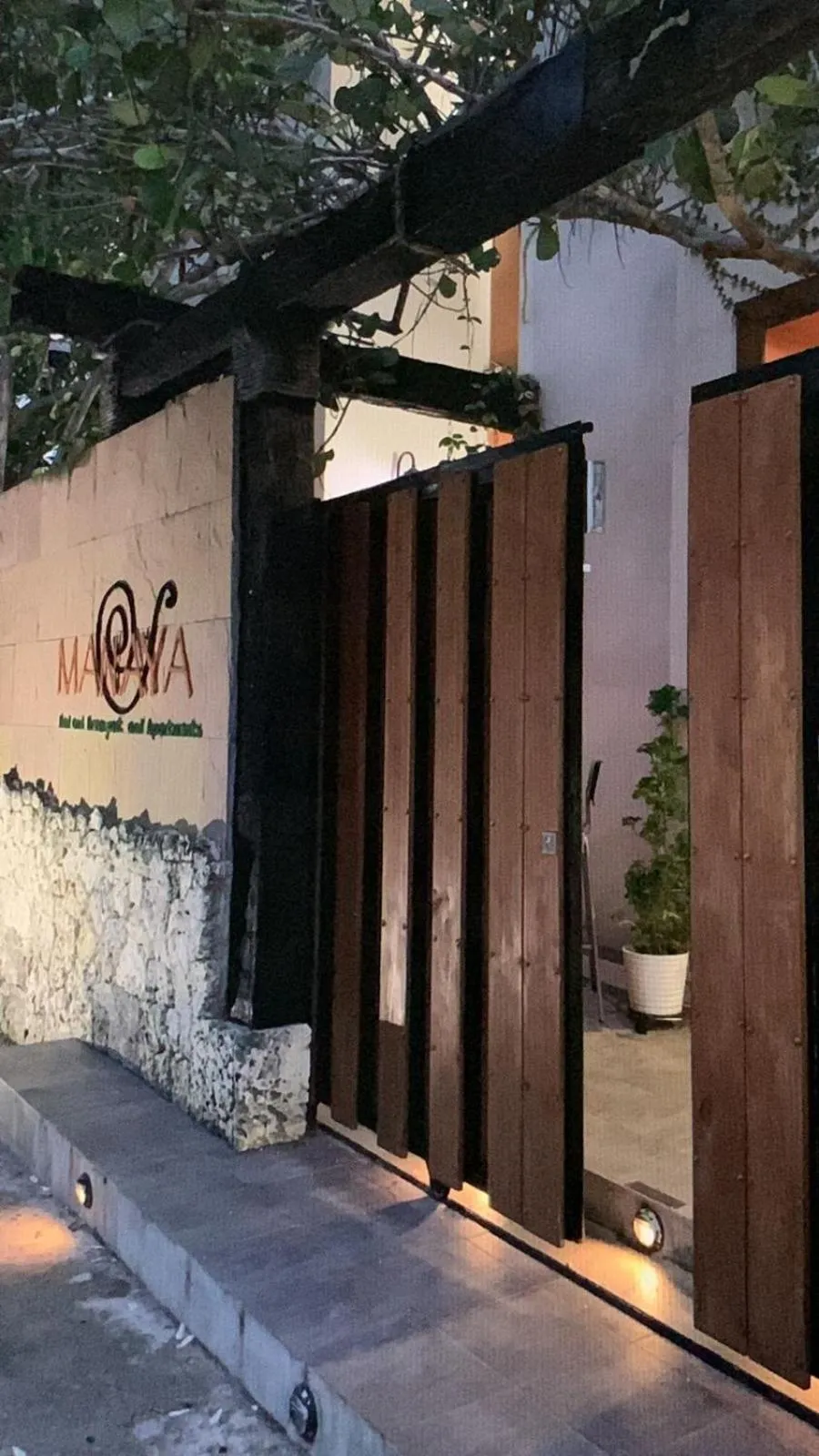 Facade/entrance in Manaya Bed & Breakfast