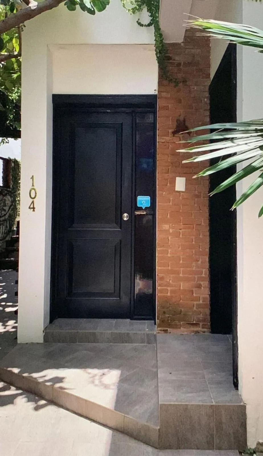 Facade/entrance in Manaya Bed & Breakfast