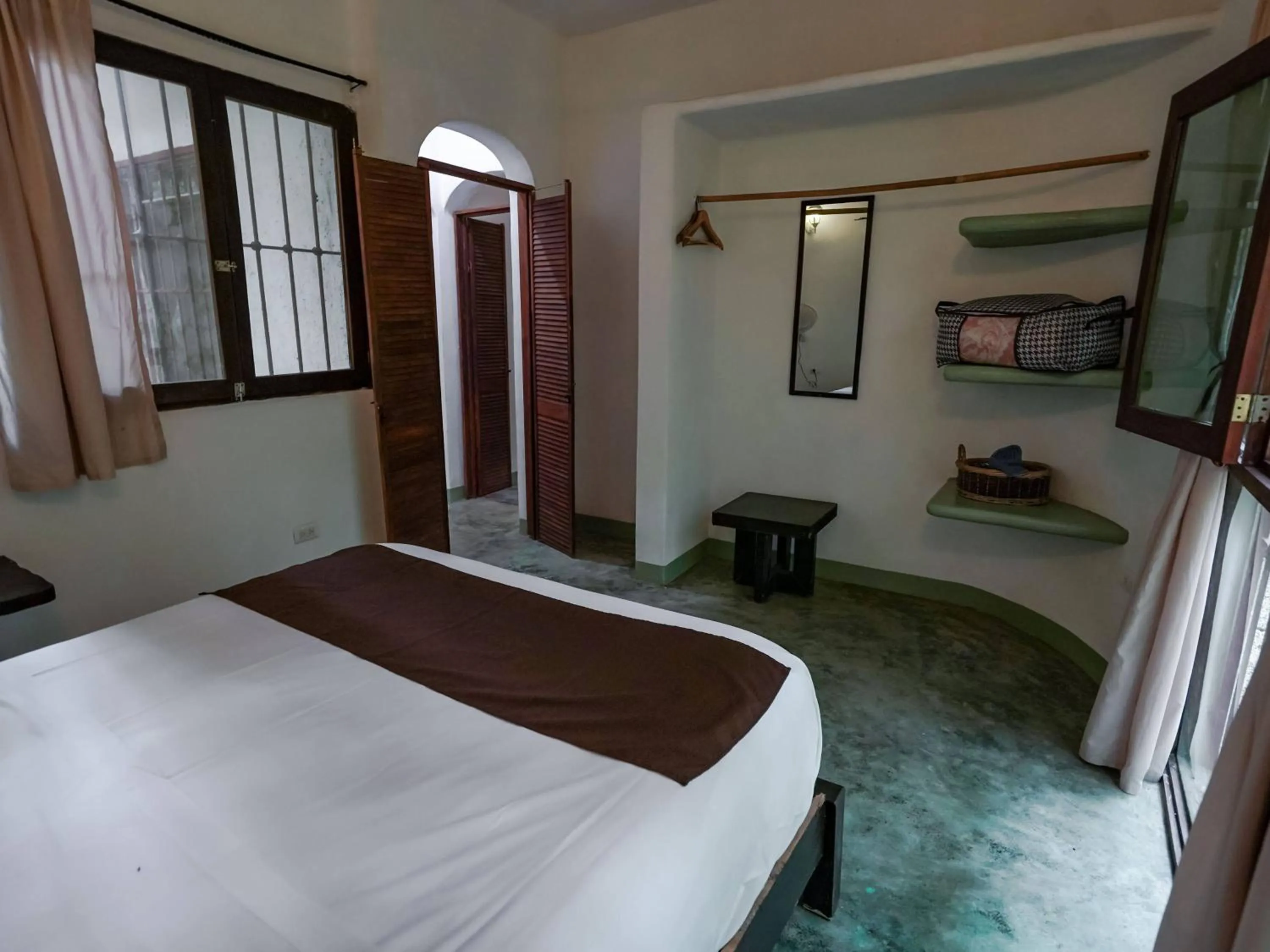 Bed in Jolie Jungle Eco Hotel