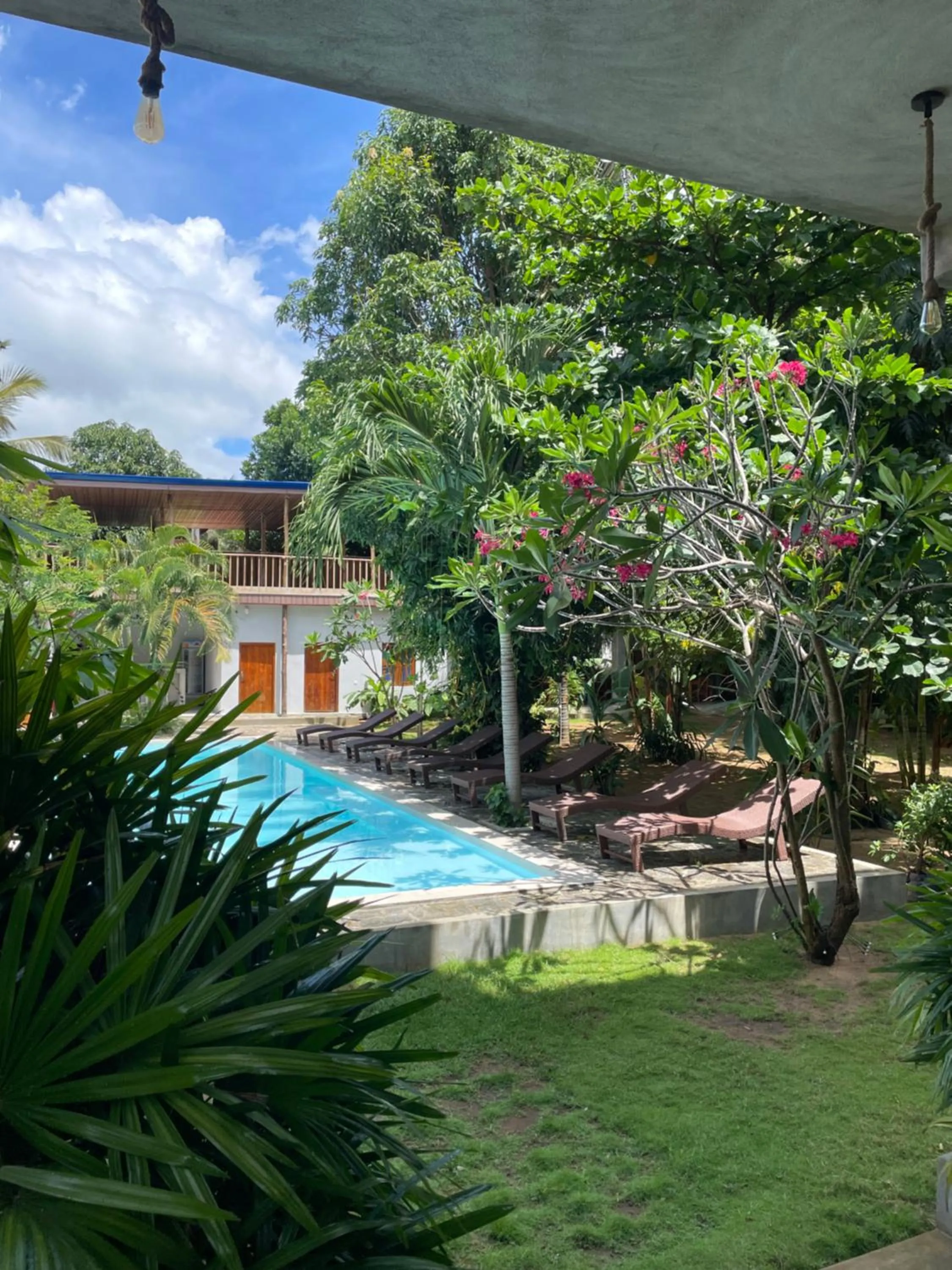 Property building in Surf Gangs Arugambay