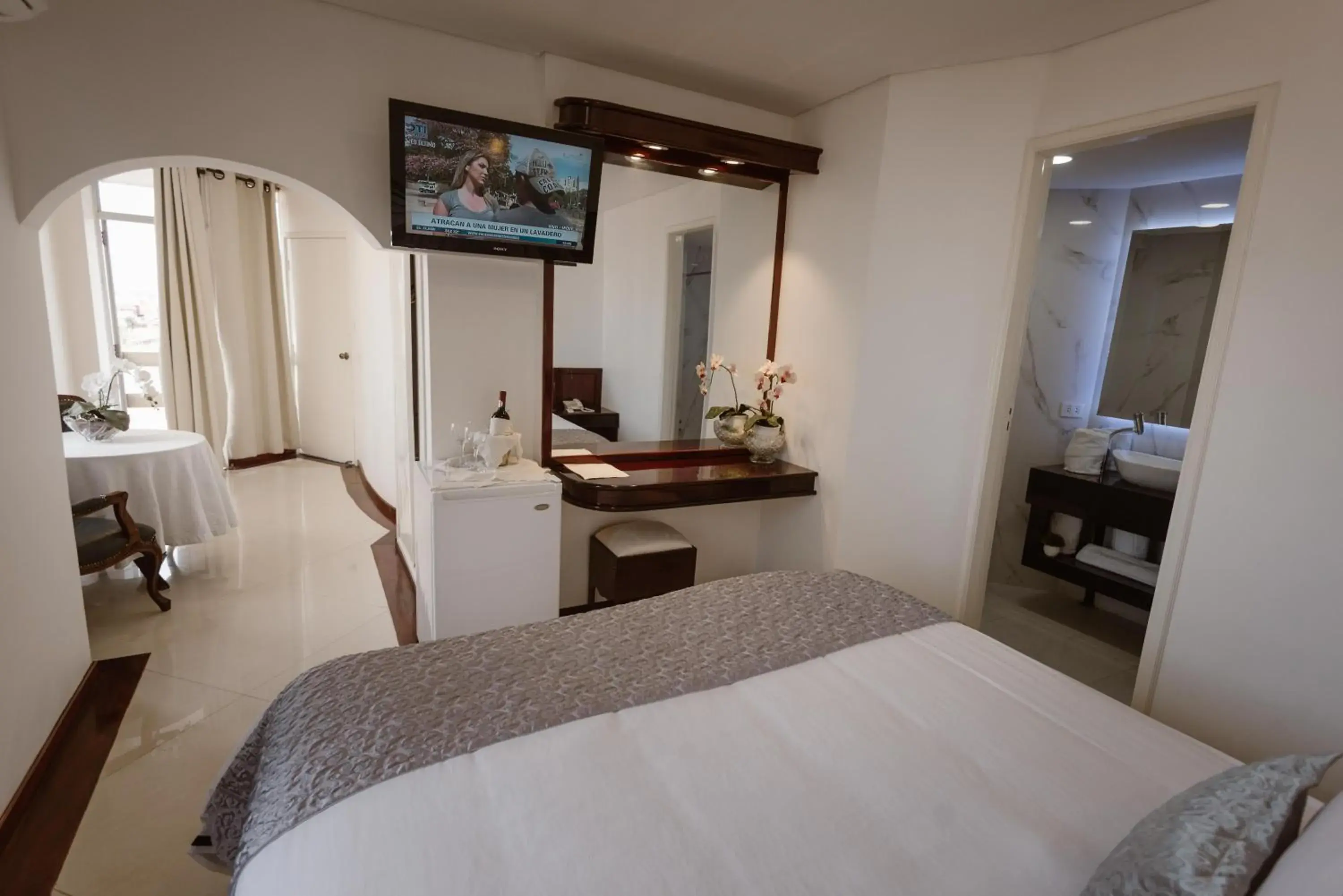 Double Room in Hotel Arenal Double Room in Hotel Arenal