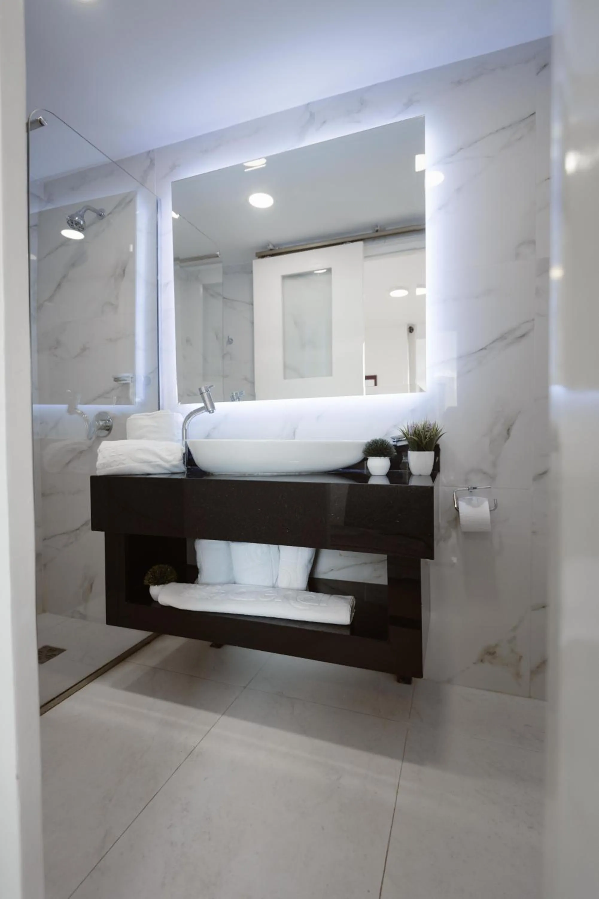 Decorative detail in Hotel Arenal