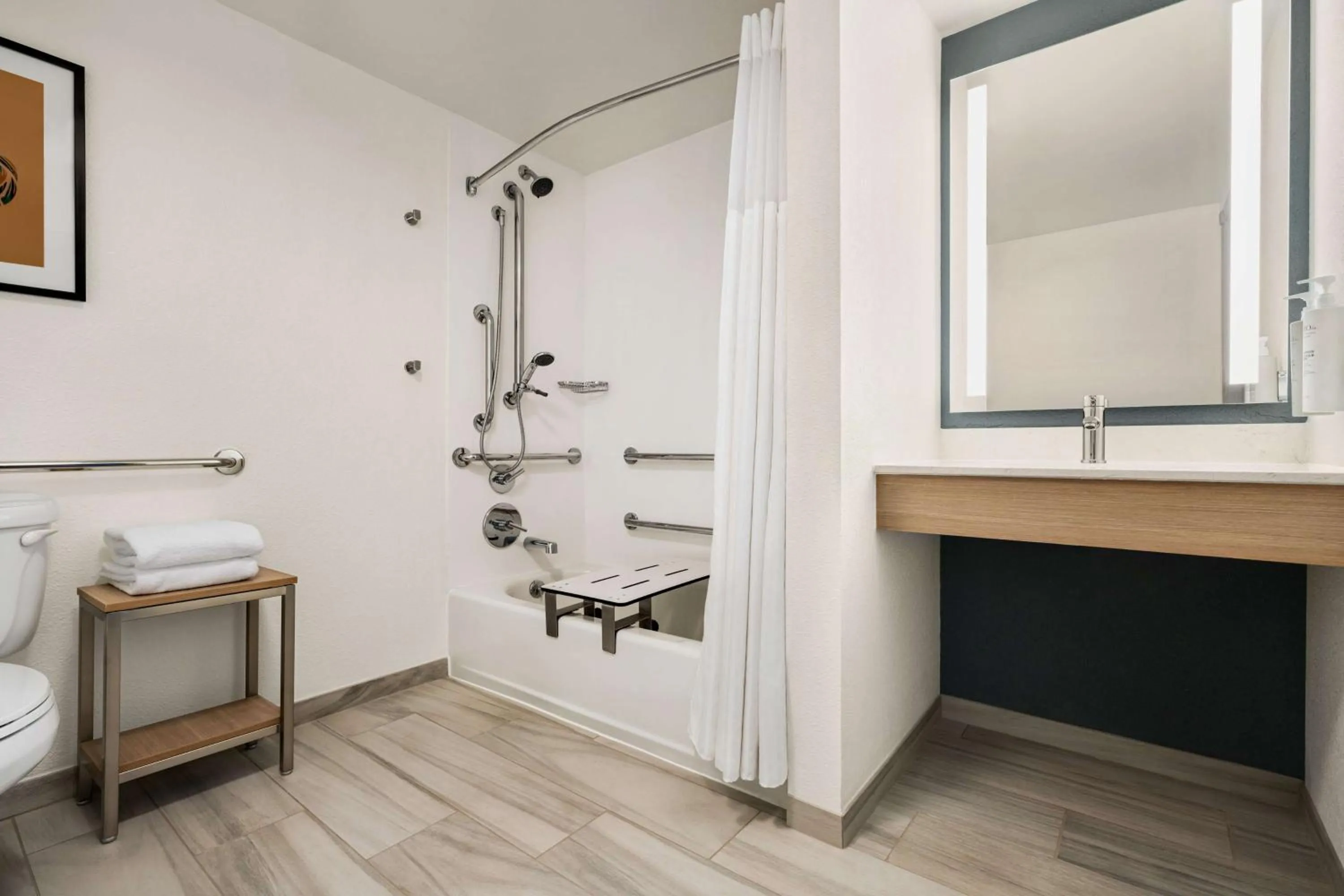 Bathroom in Hilton Garden Inn Fort Collins