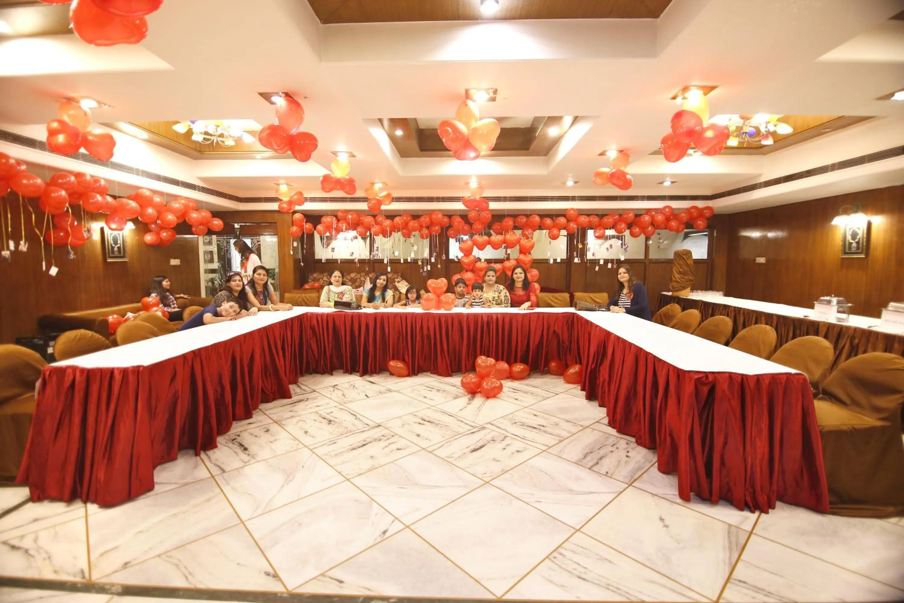 Banquet/Function facilities in Hotel Sheetal Regency,Near Janambhumi