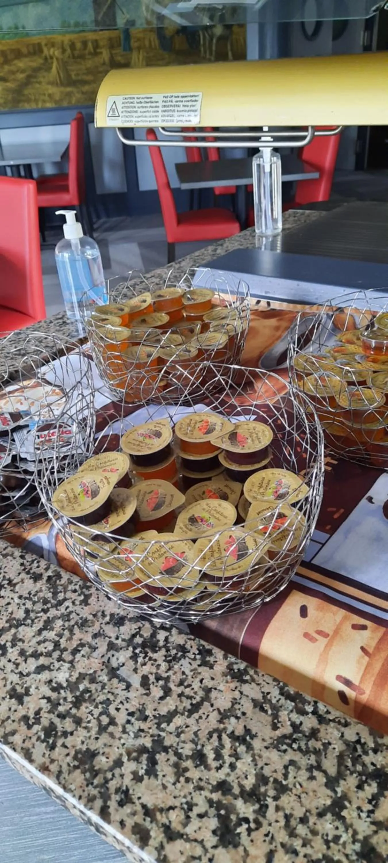 Breakfast in As Hotel Orléans Nord Artenay