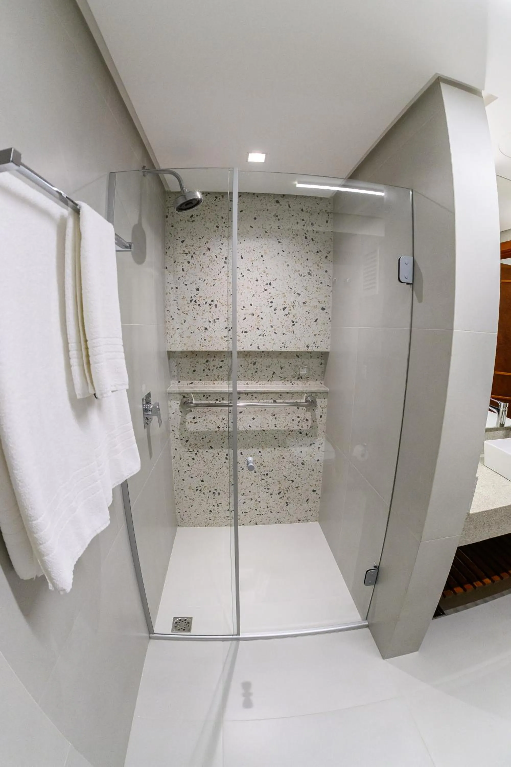 Bathroom in Hotel Águas Claras