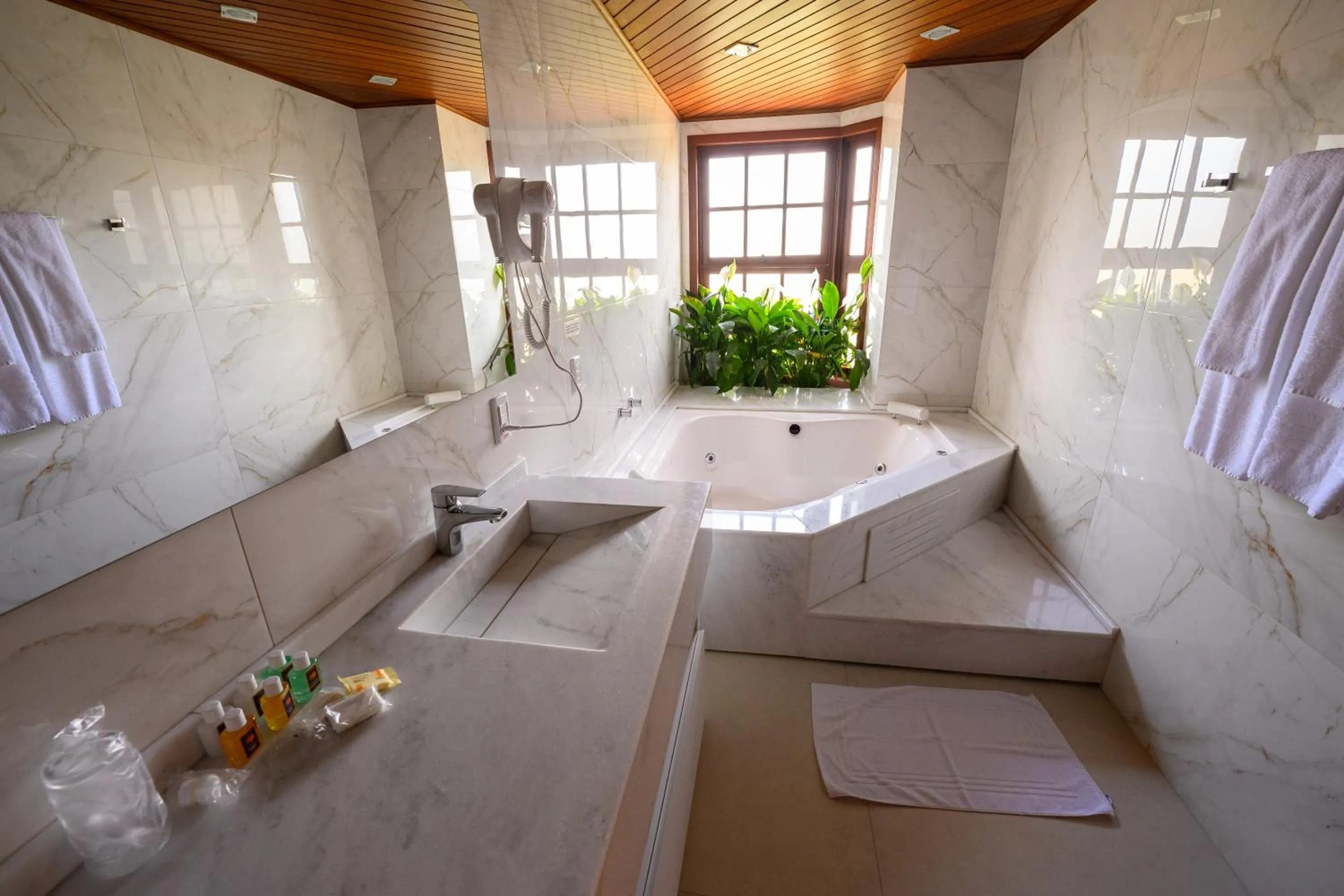 Bathroom in Hotel Águas Claras