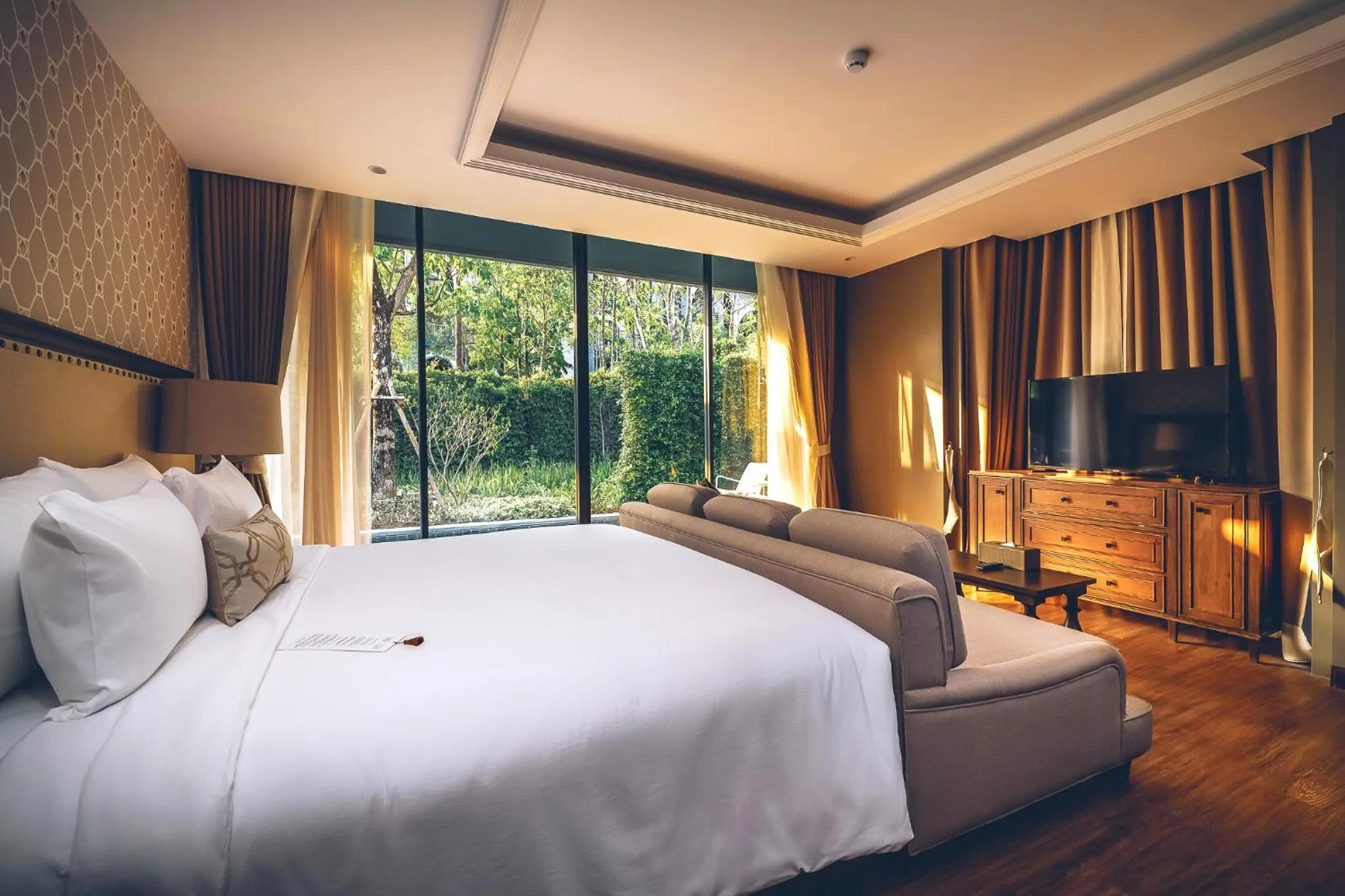 Photo of the whole room, Bed in Hotel Labaris Khao Yai