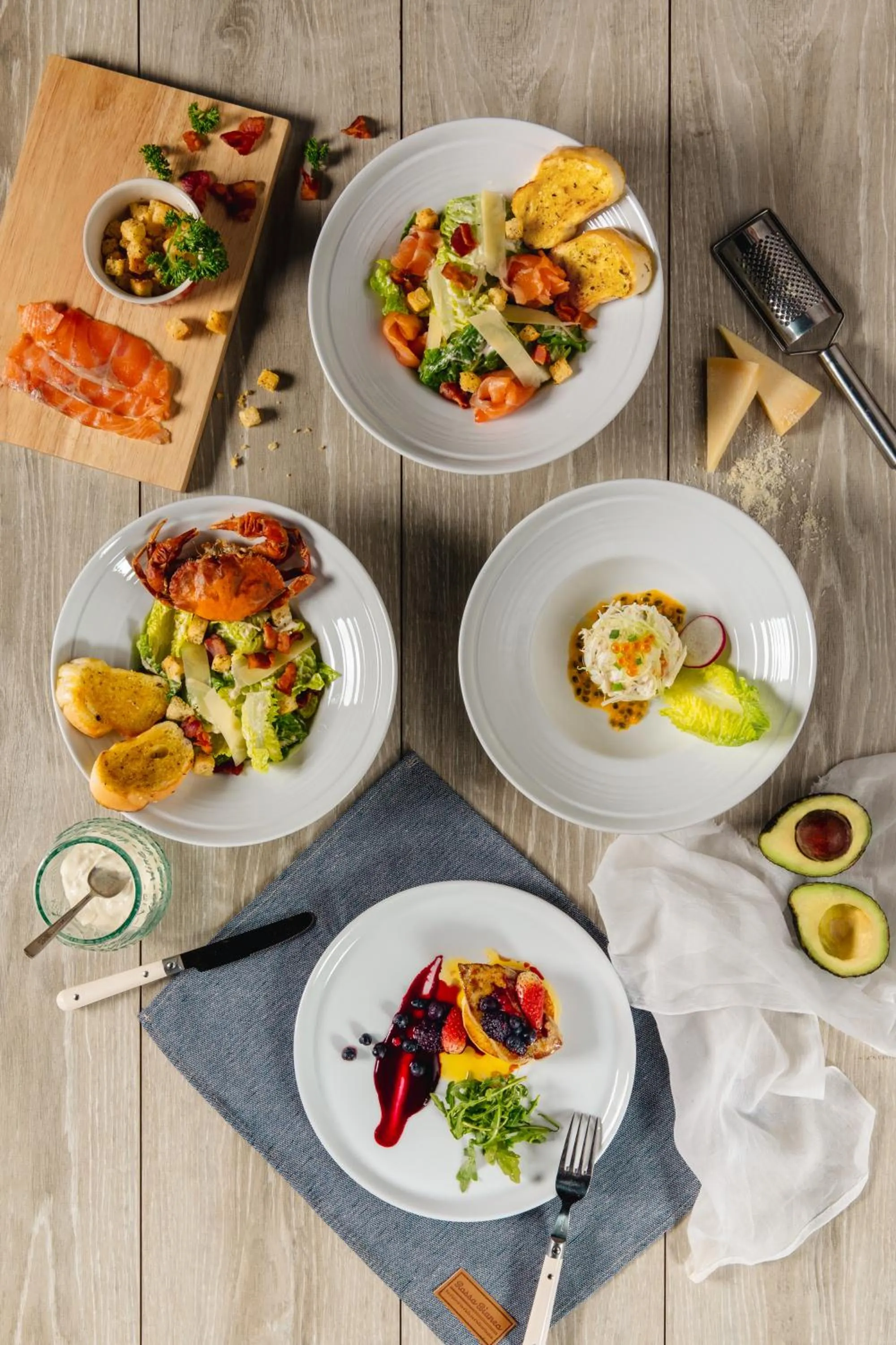 Restaurant/places to eat in Hotel Labaris Khao Yai