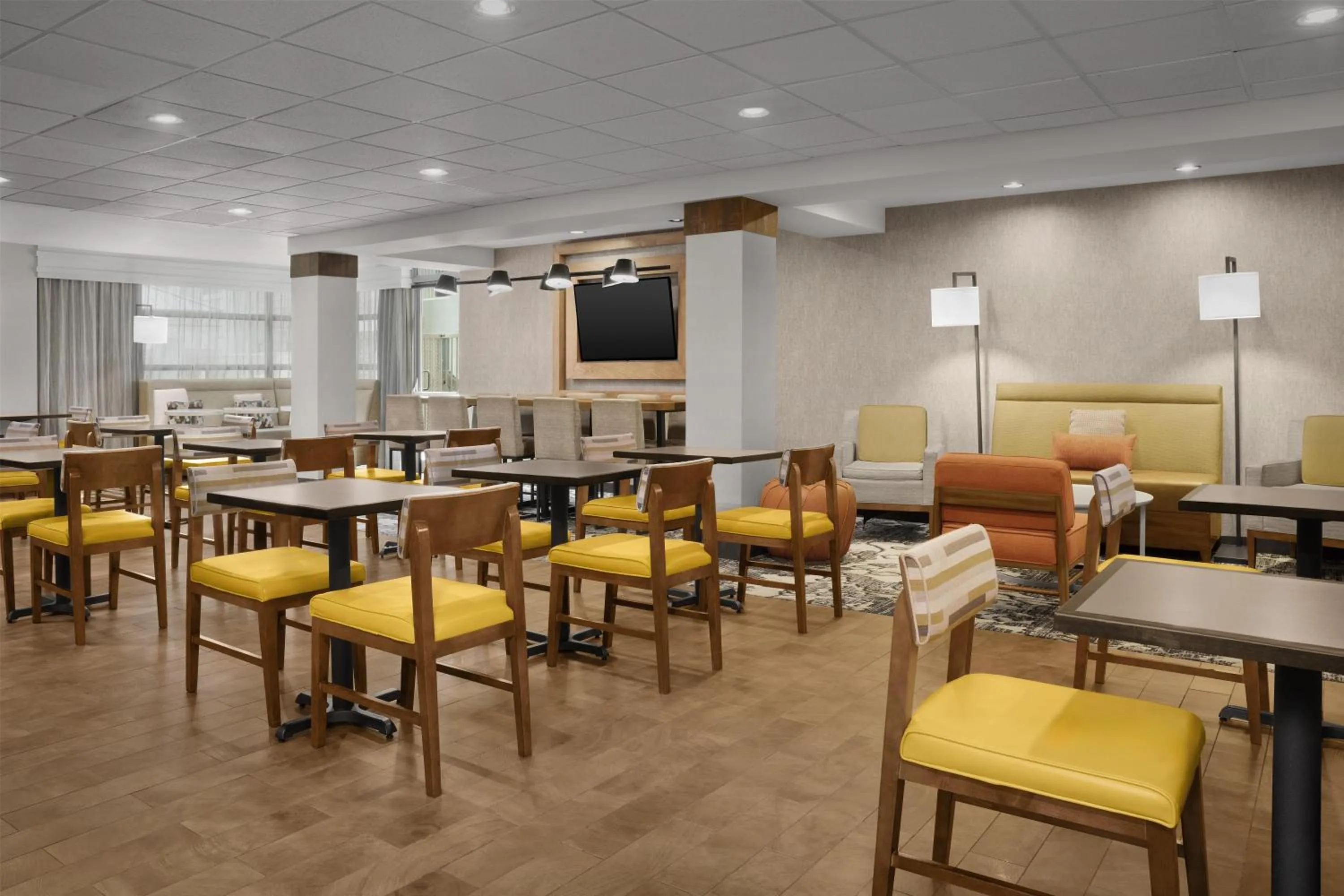 Lobby or reception in Hampton Inn & Suites Denver Tech Center