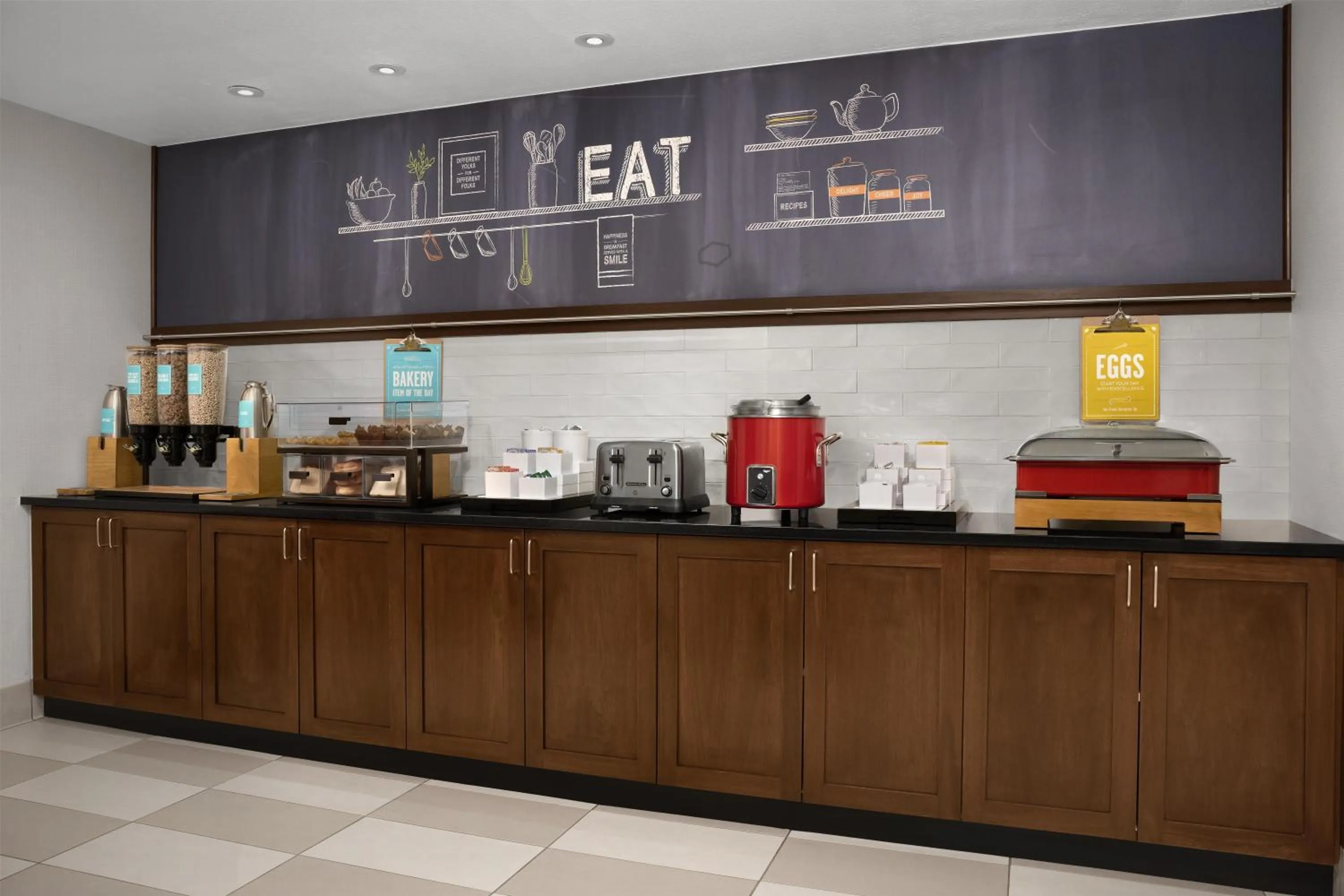 Breakfast in Hampton Inn & Suites Denver Tech Center