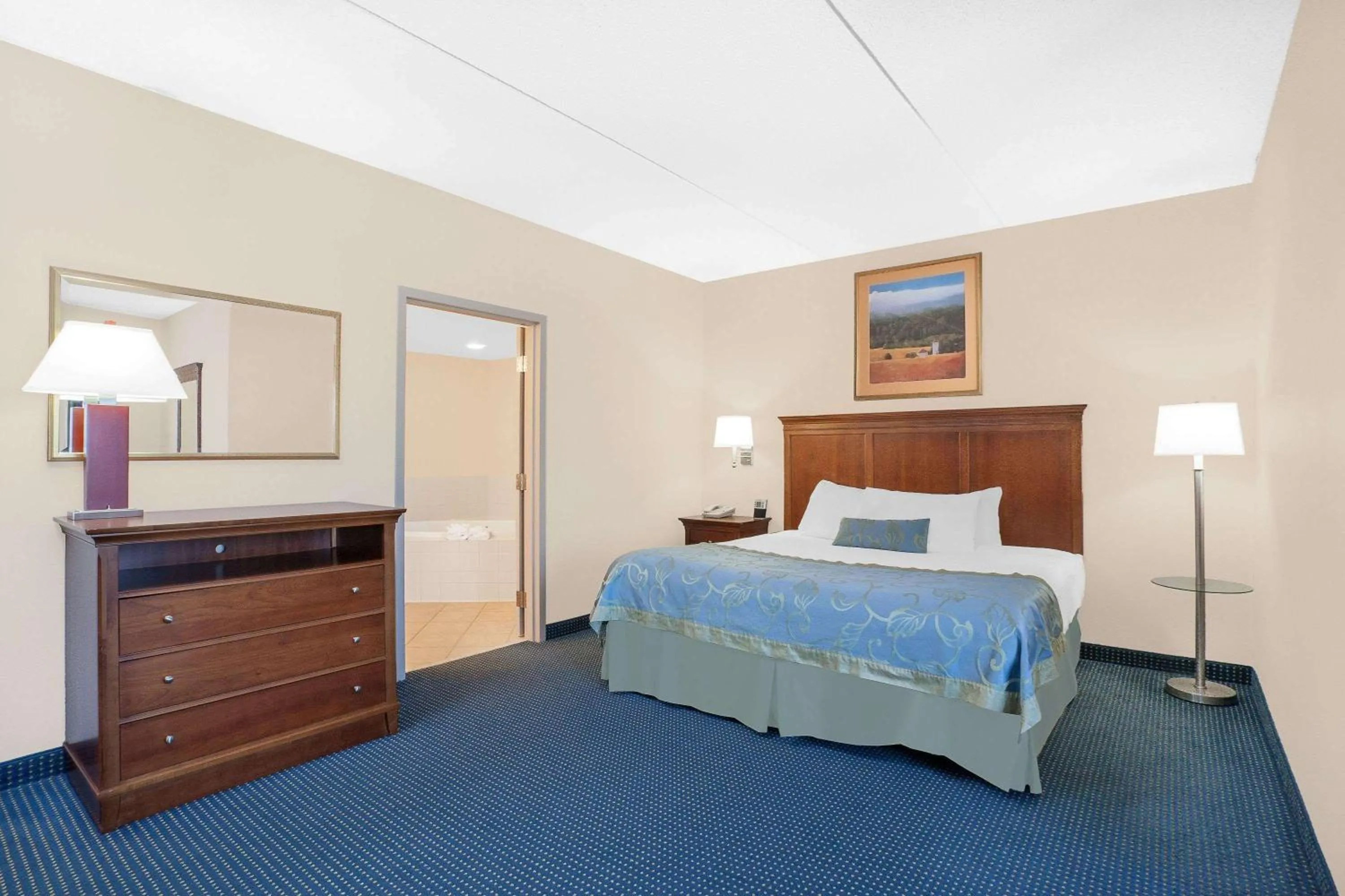 Bedroom, Bed in Wingate by Wyndham Ellicottville