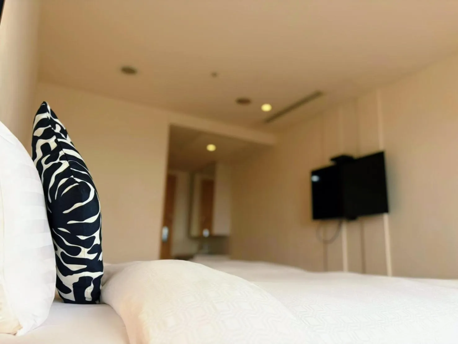 Property building, Bed in Wemeet Hotel Taipei