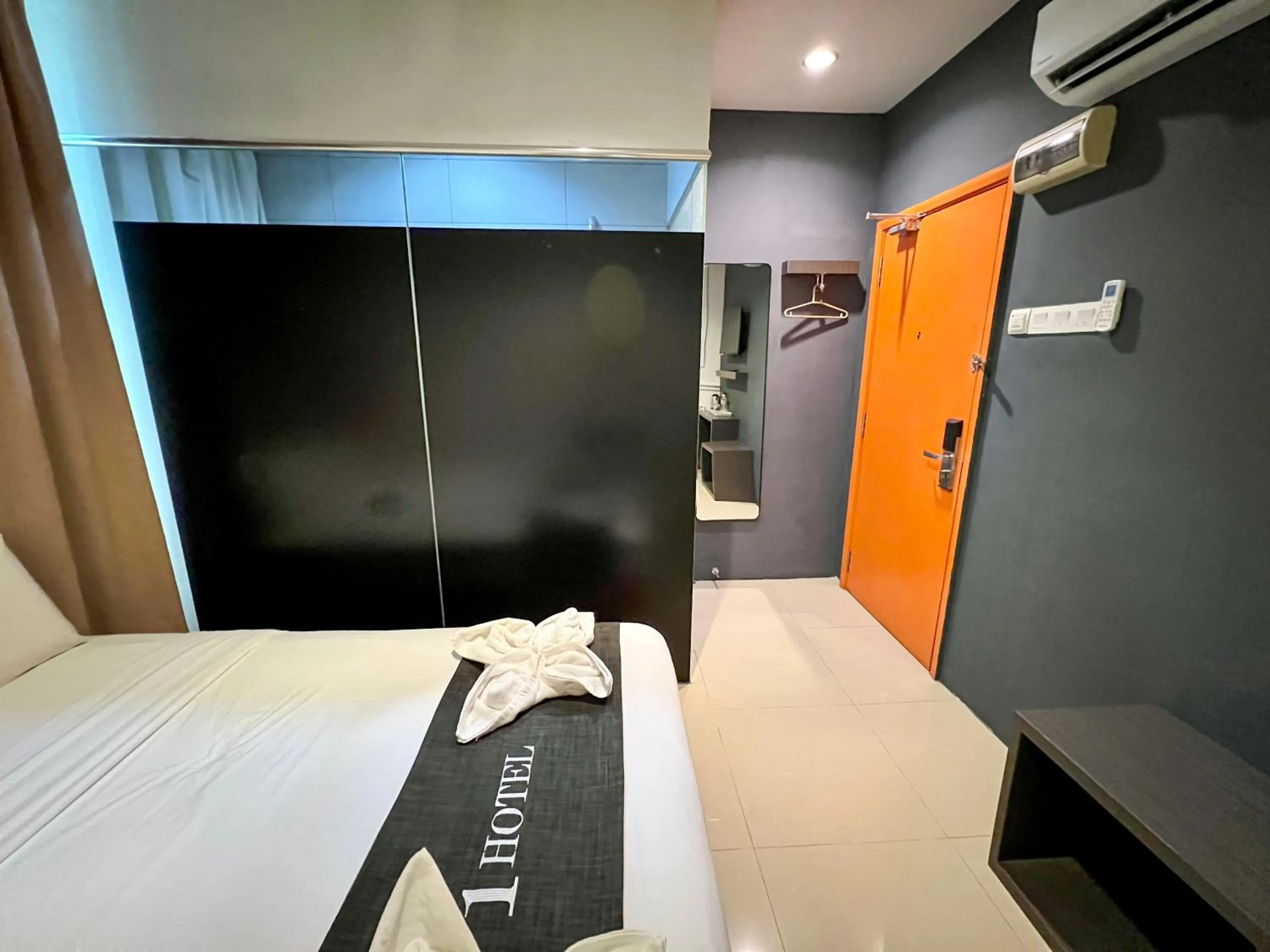 Bed in 1 Hotel Kuchai Lama