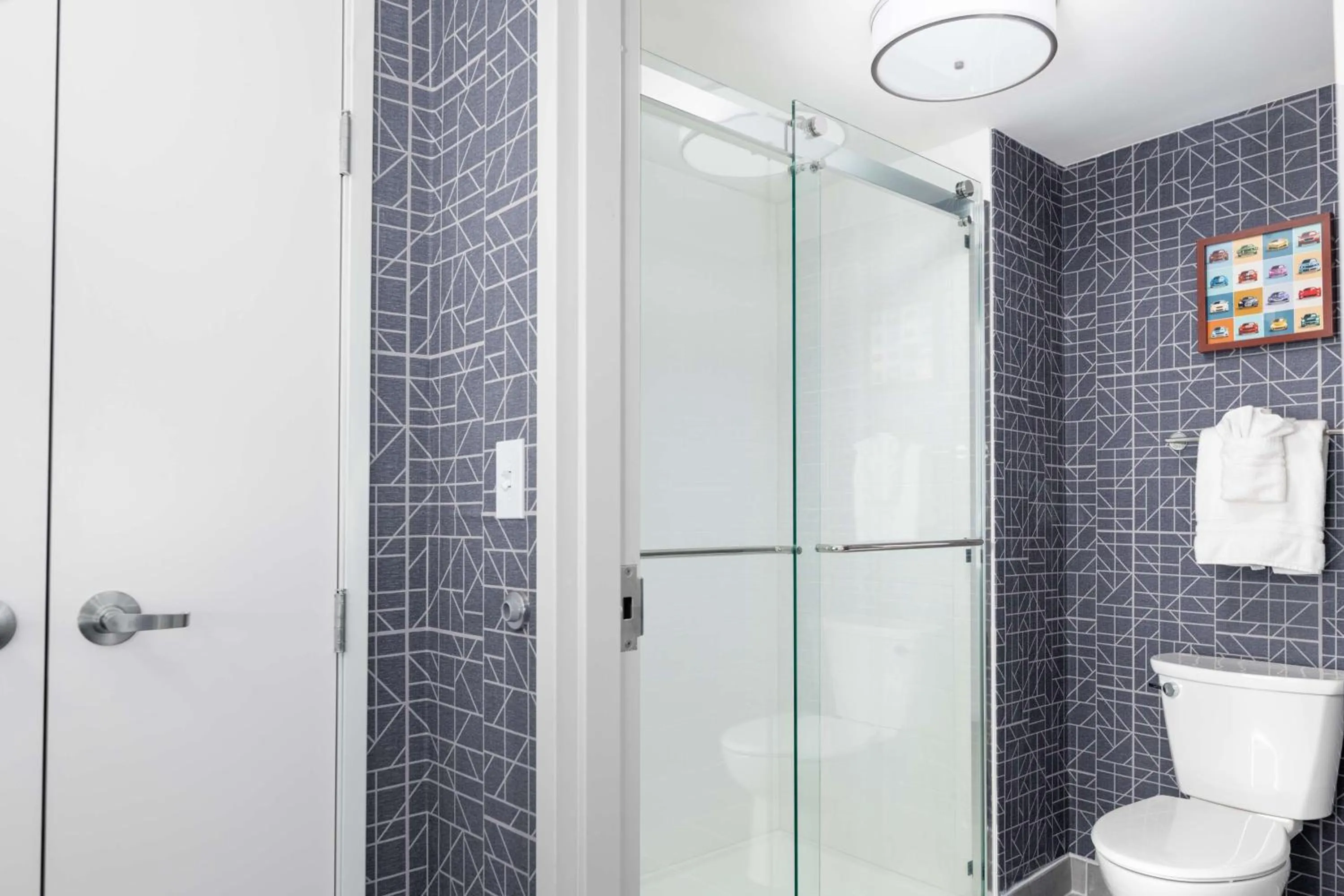 Bathroom in Homewood Suites by Hilton Detroit-Troy