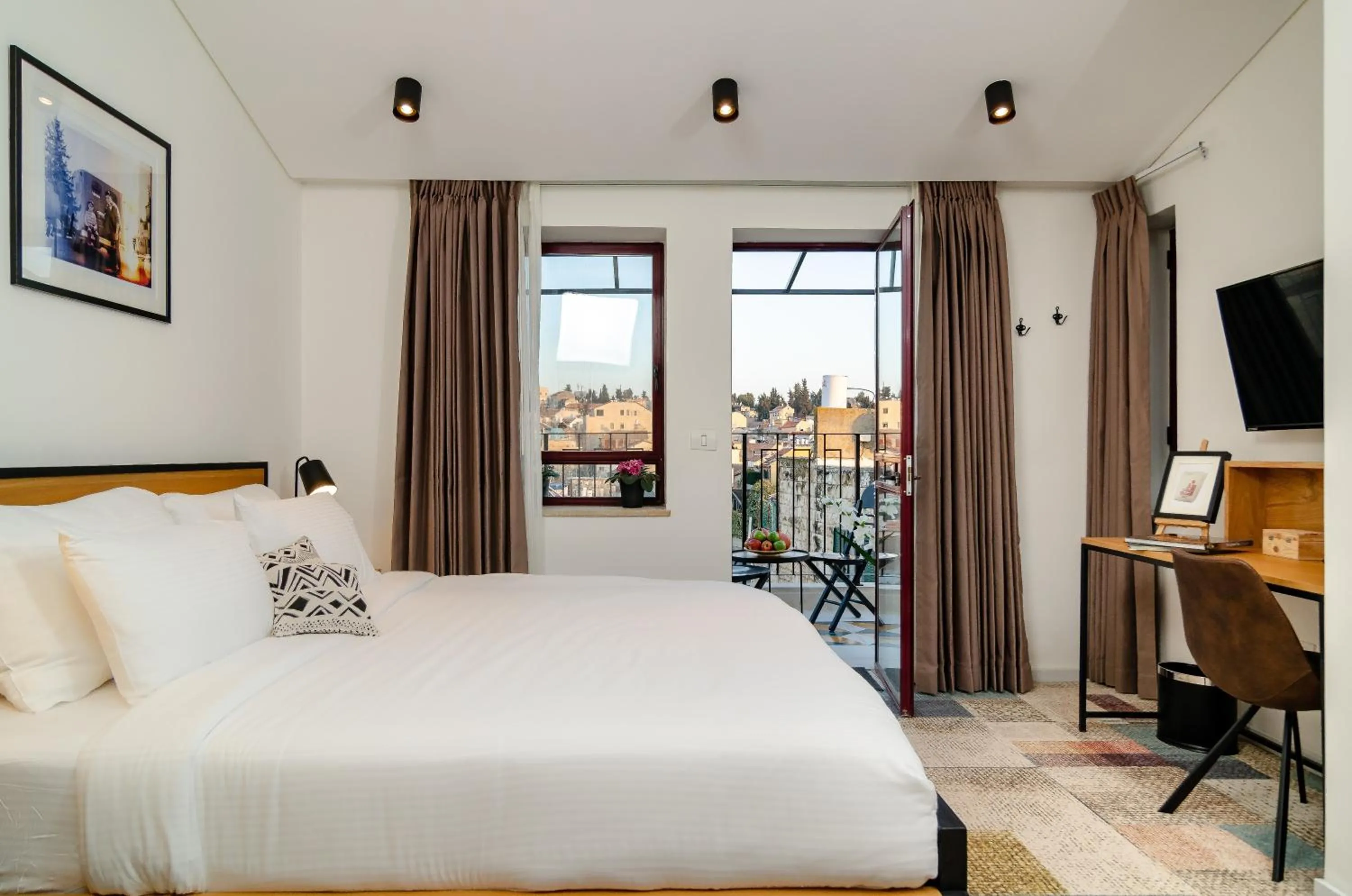 Photo of the whole room, Bed in Biazi Hotel