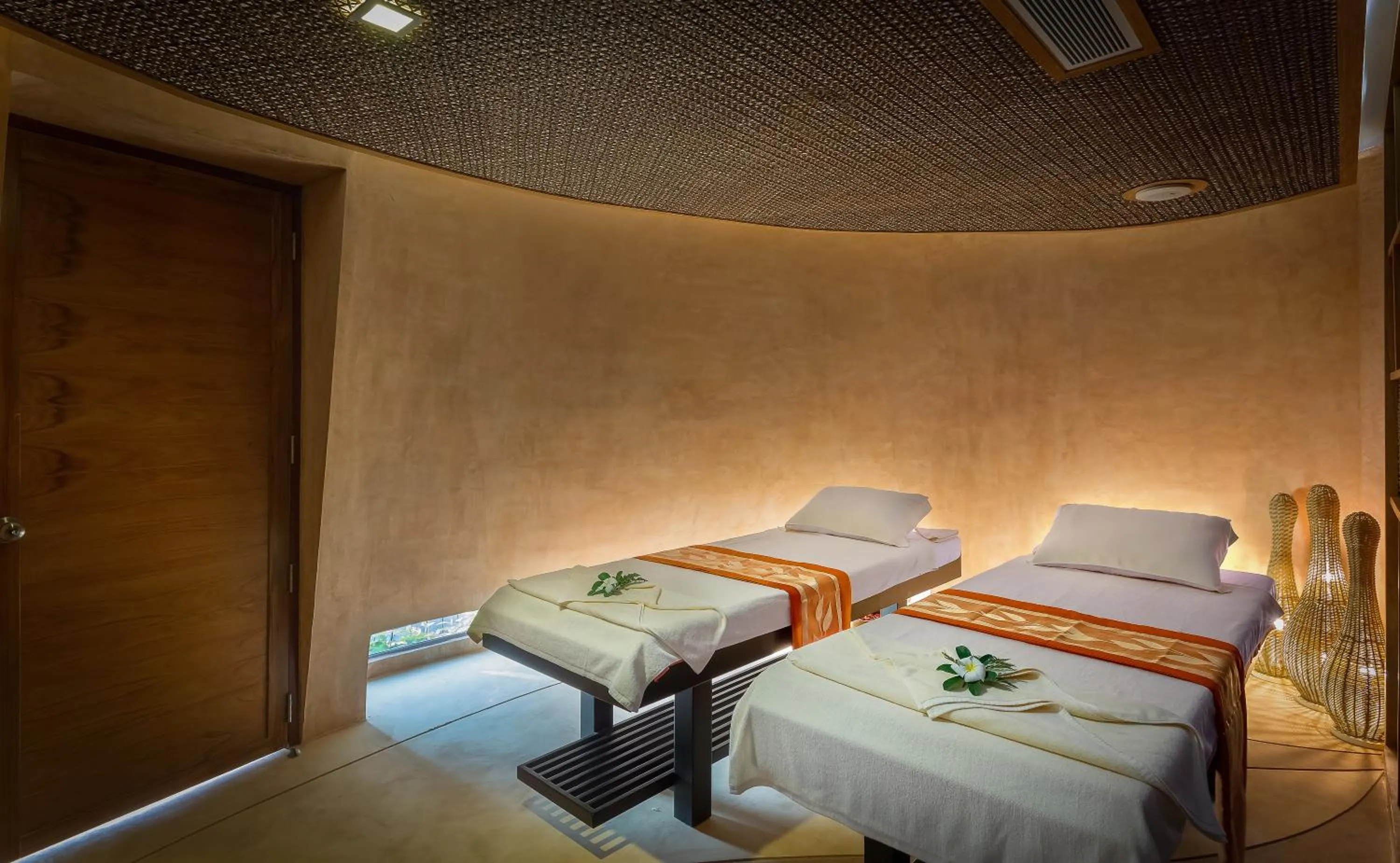 Massage, Bed in Prana Resort Nandana