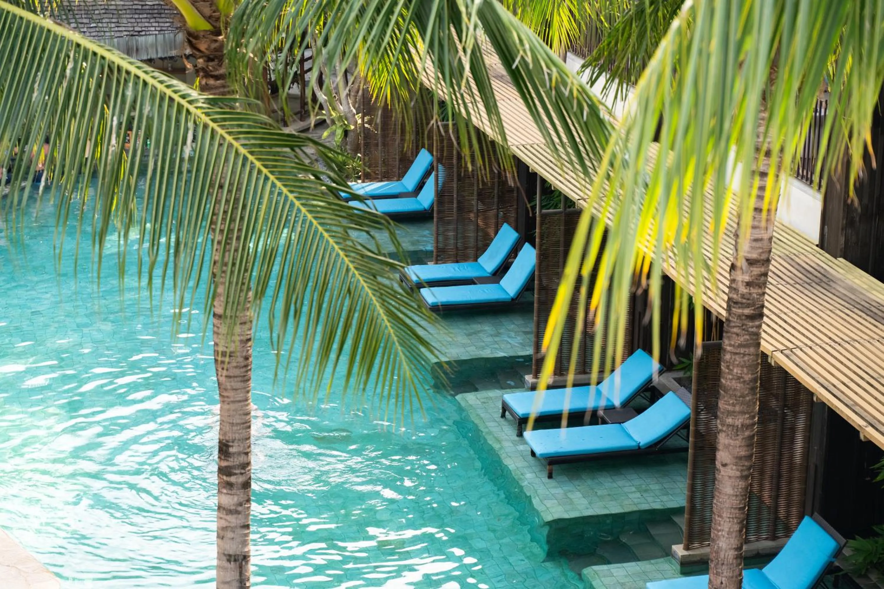 Swimming pool in Prana Resort Nandana