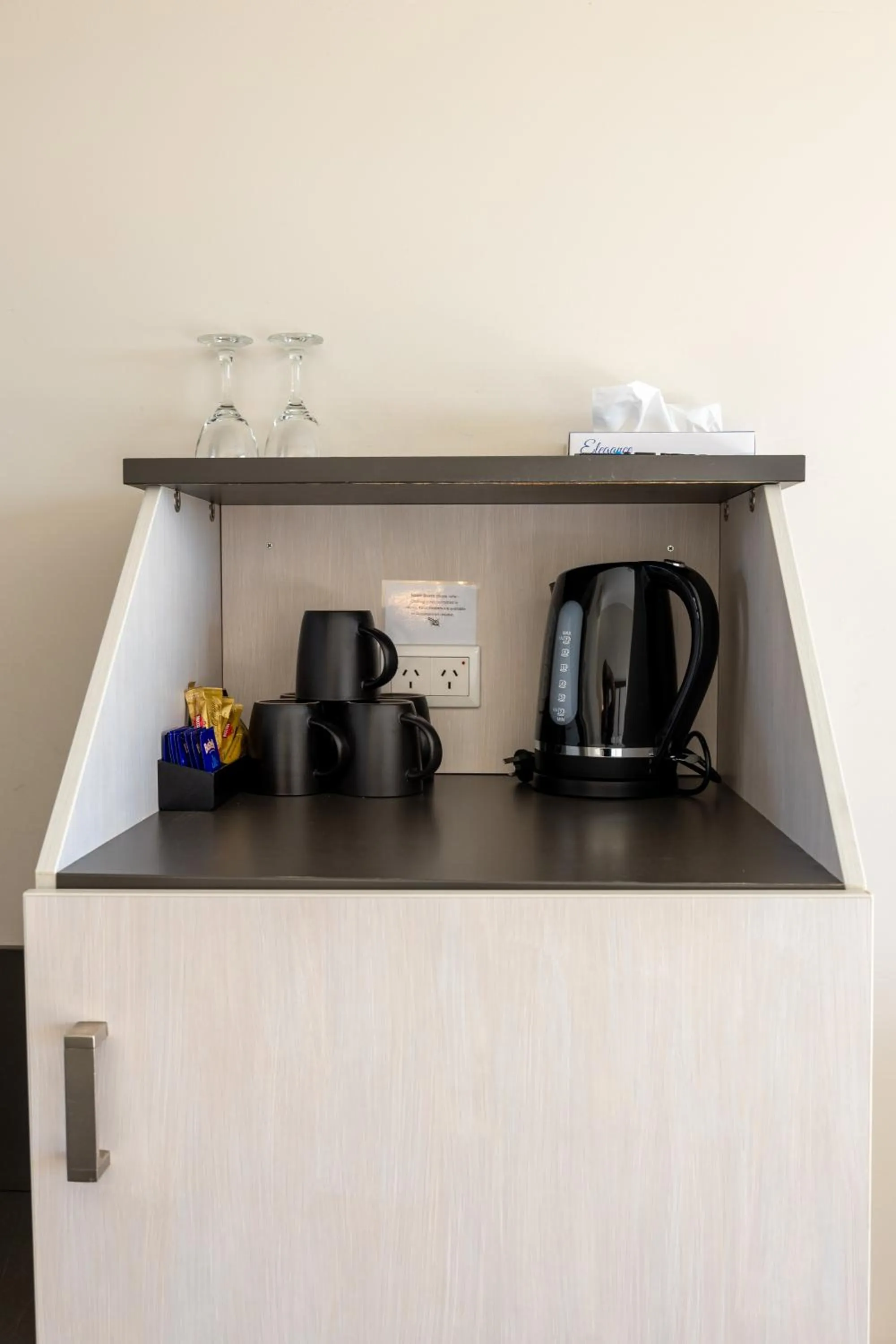 Coffee/tea facilities in Beachfront Bicheno