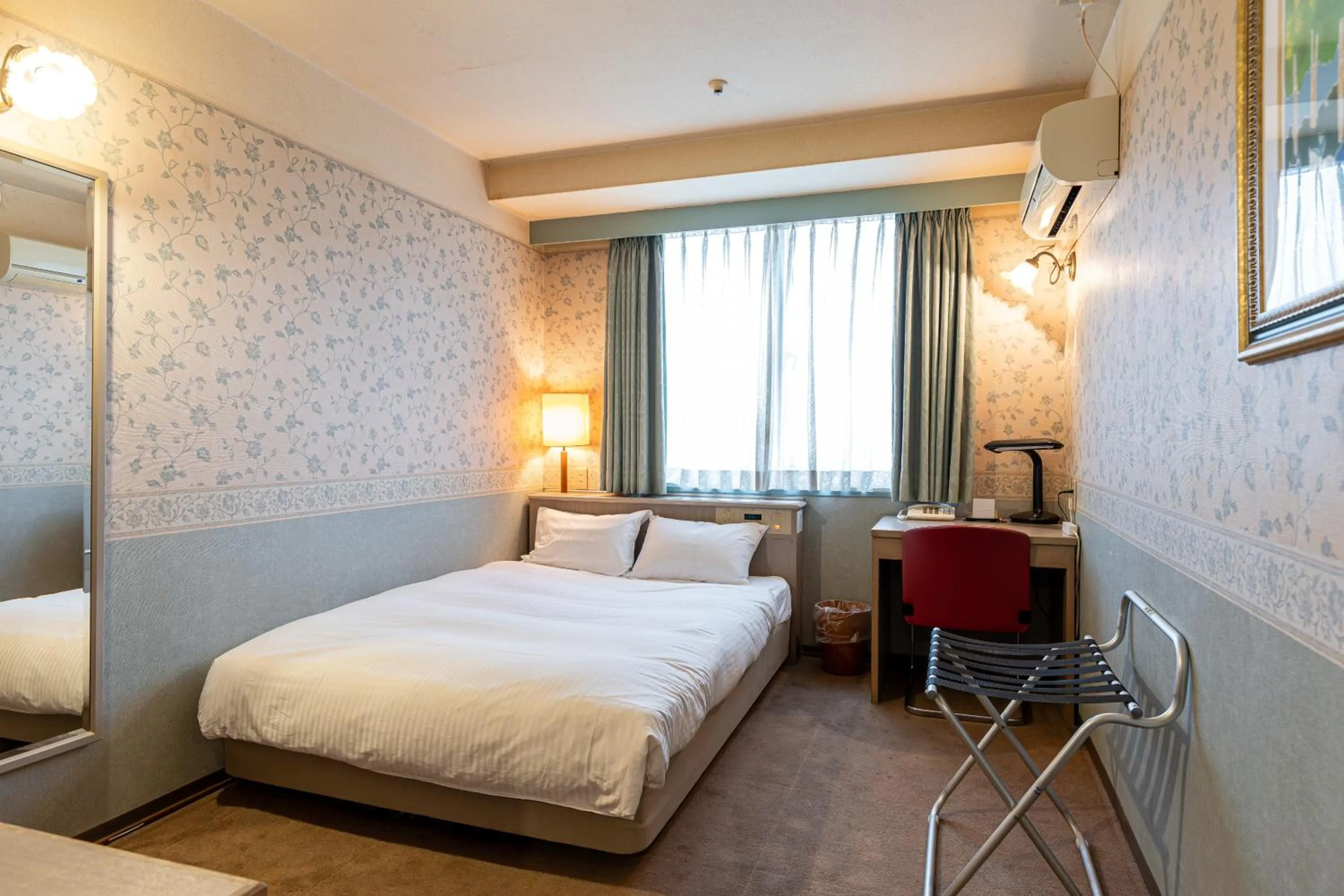 Bed in New Sunpia Tsuruga