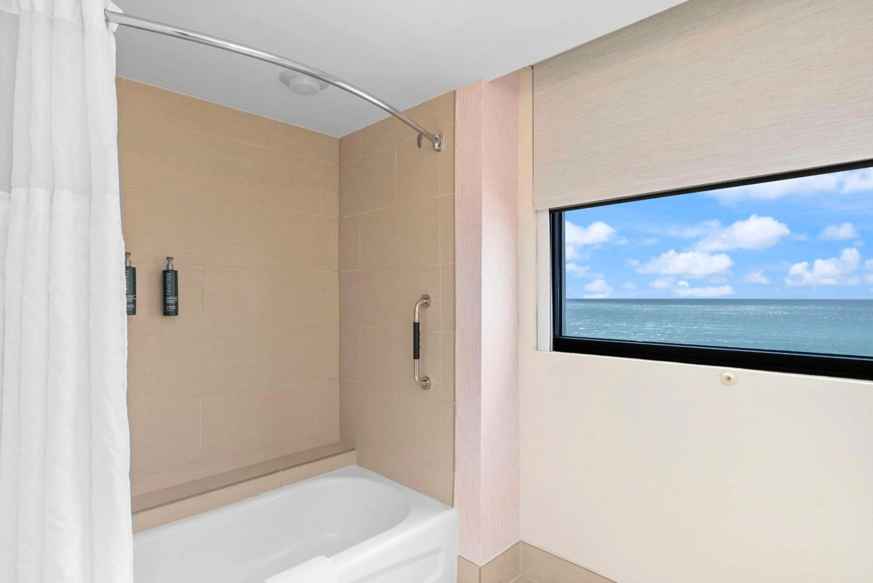 Bathroom in Hilton Sandestin Beach Golf Resort & Spa