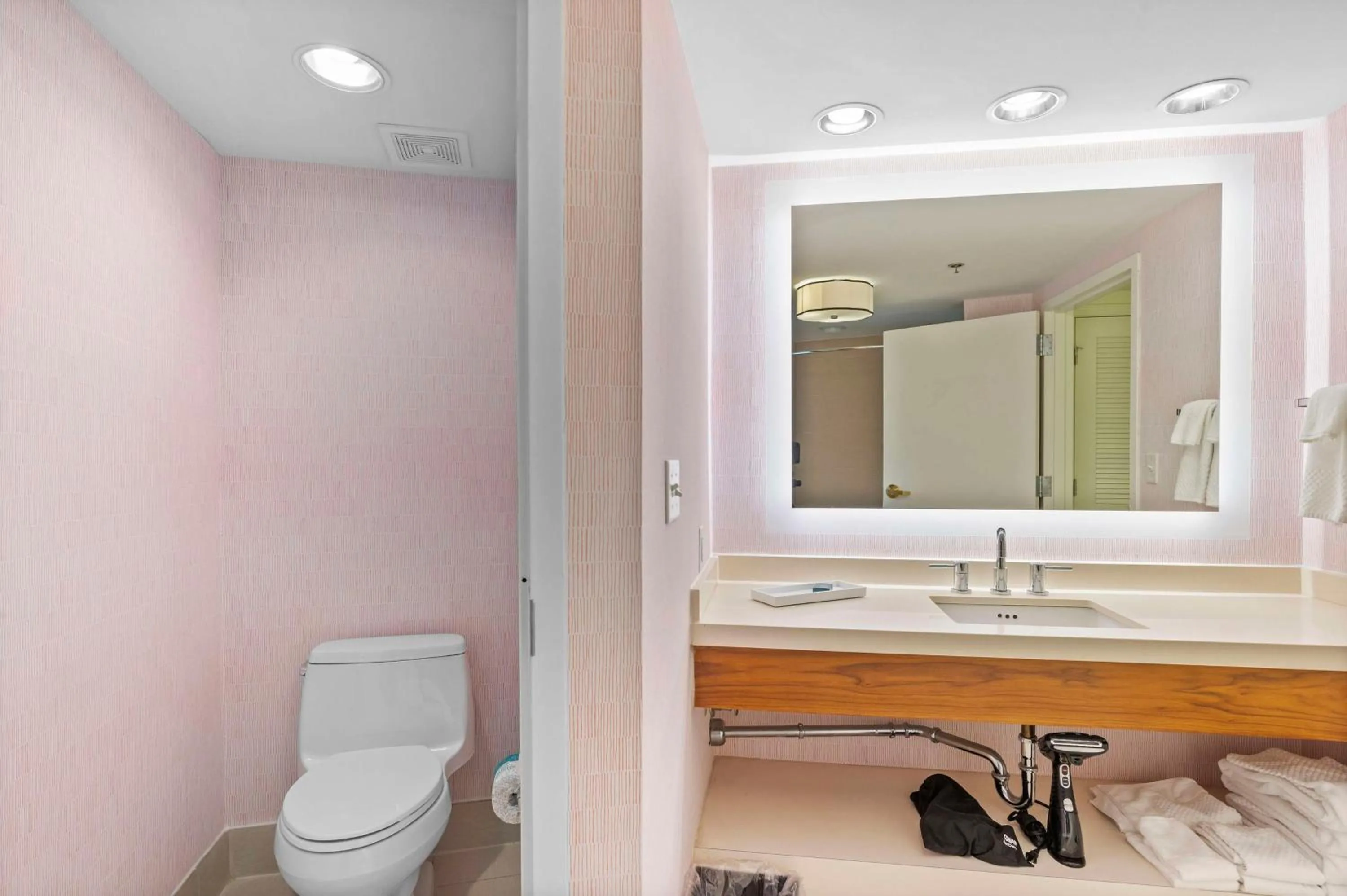 Bathroom in Hilton Sandestin Beach Golf Resort & Spa