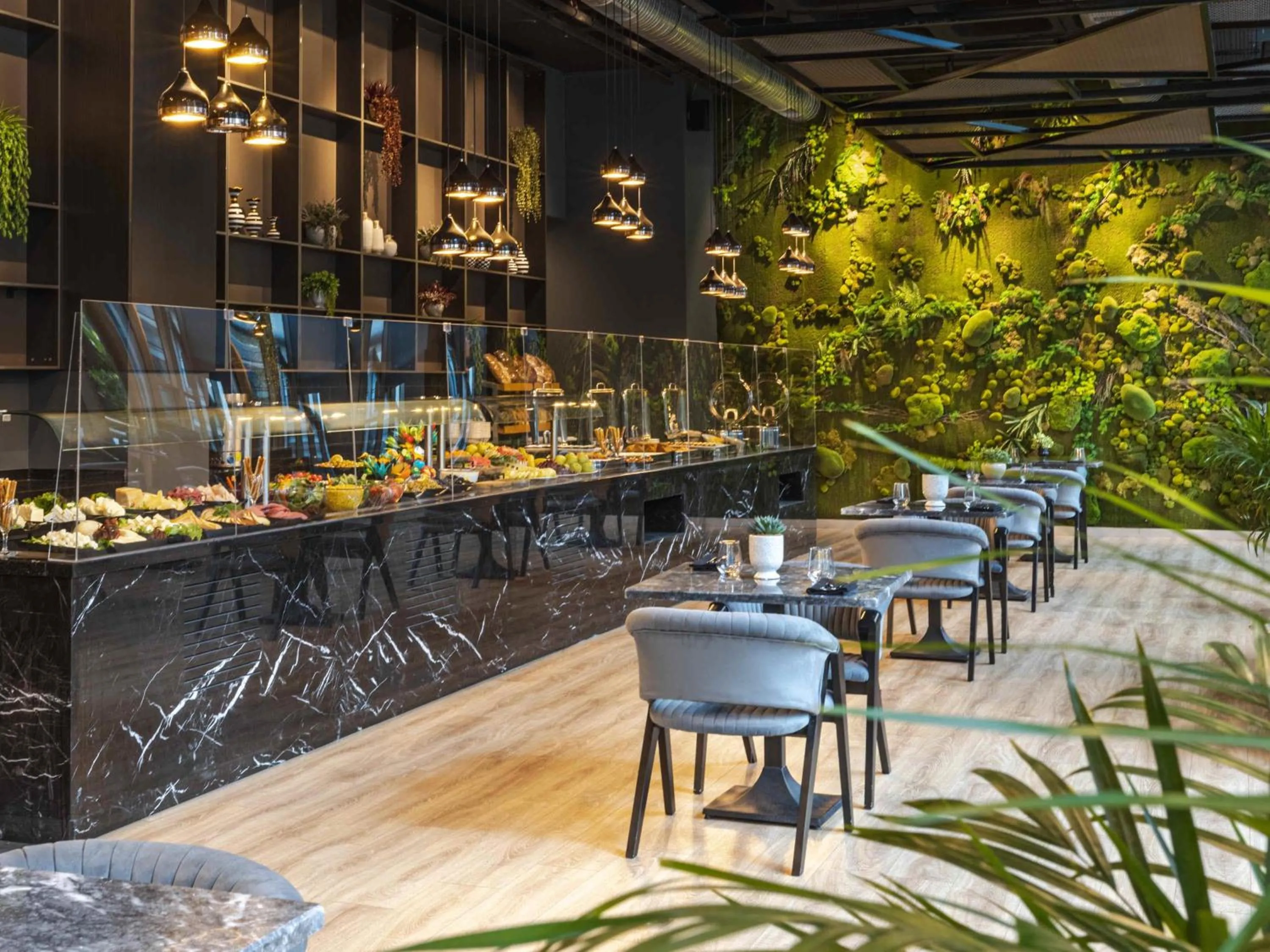 Restaurant/places to eat in Mercure Istanbul Umraniye