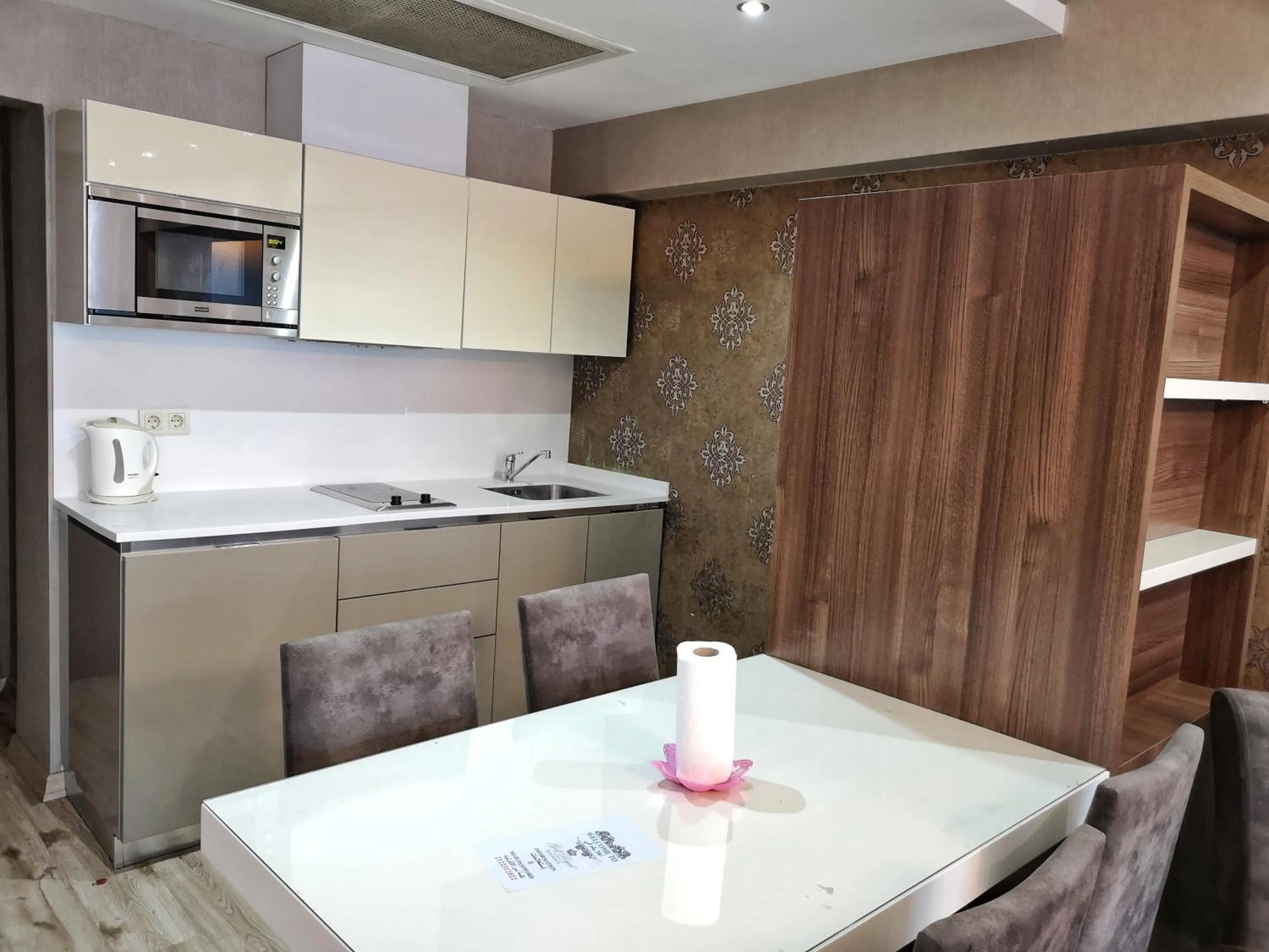 Kitchen or kitchenette in Golf Royal Residence