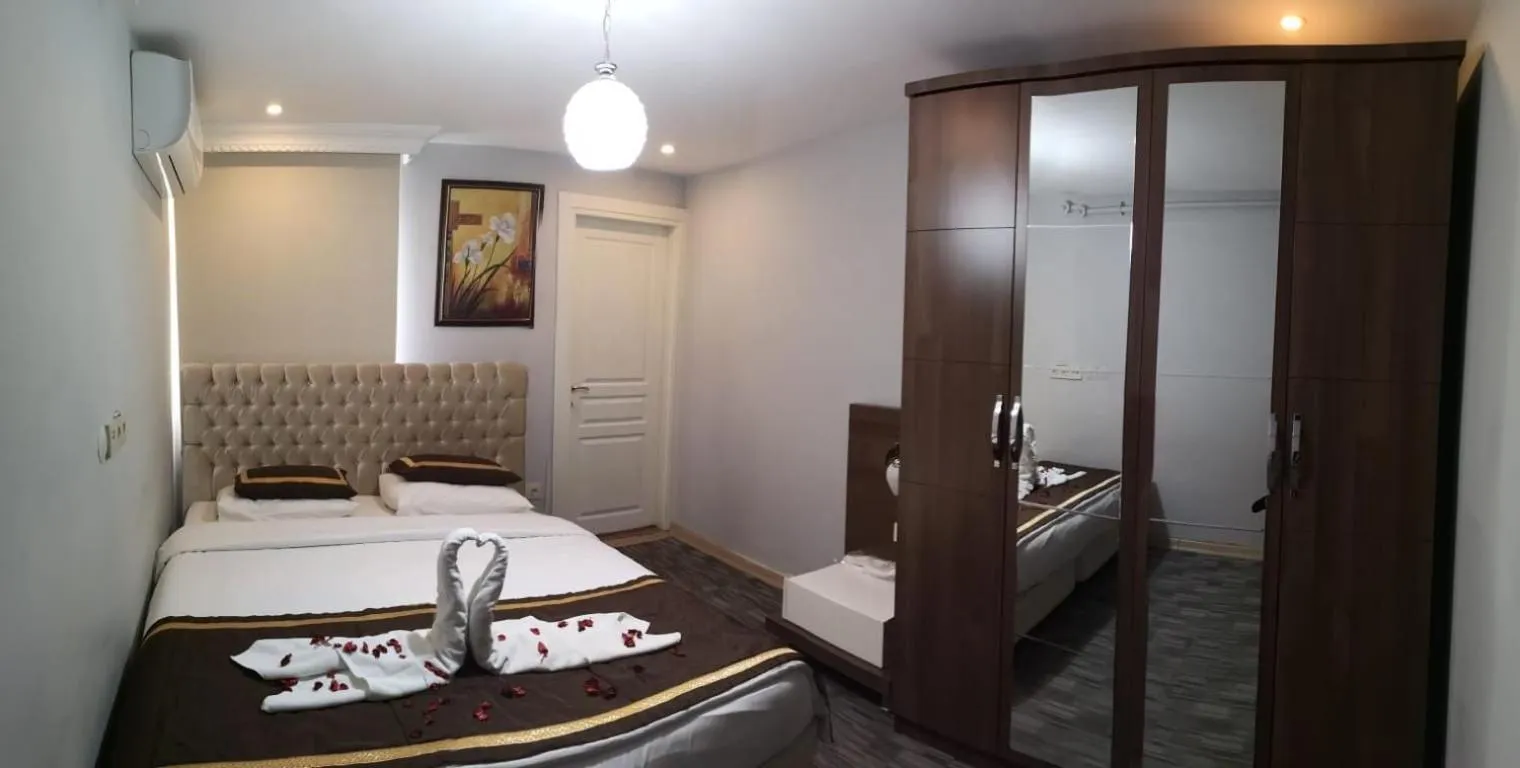 Bed in Golf Royal Residence