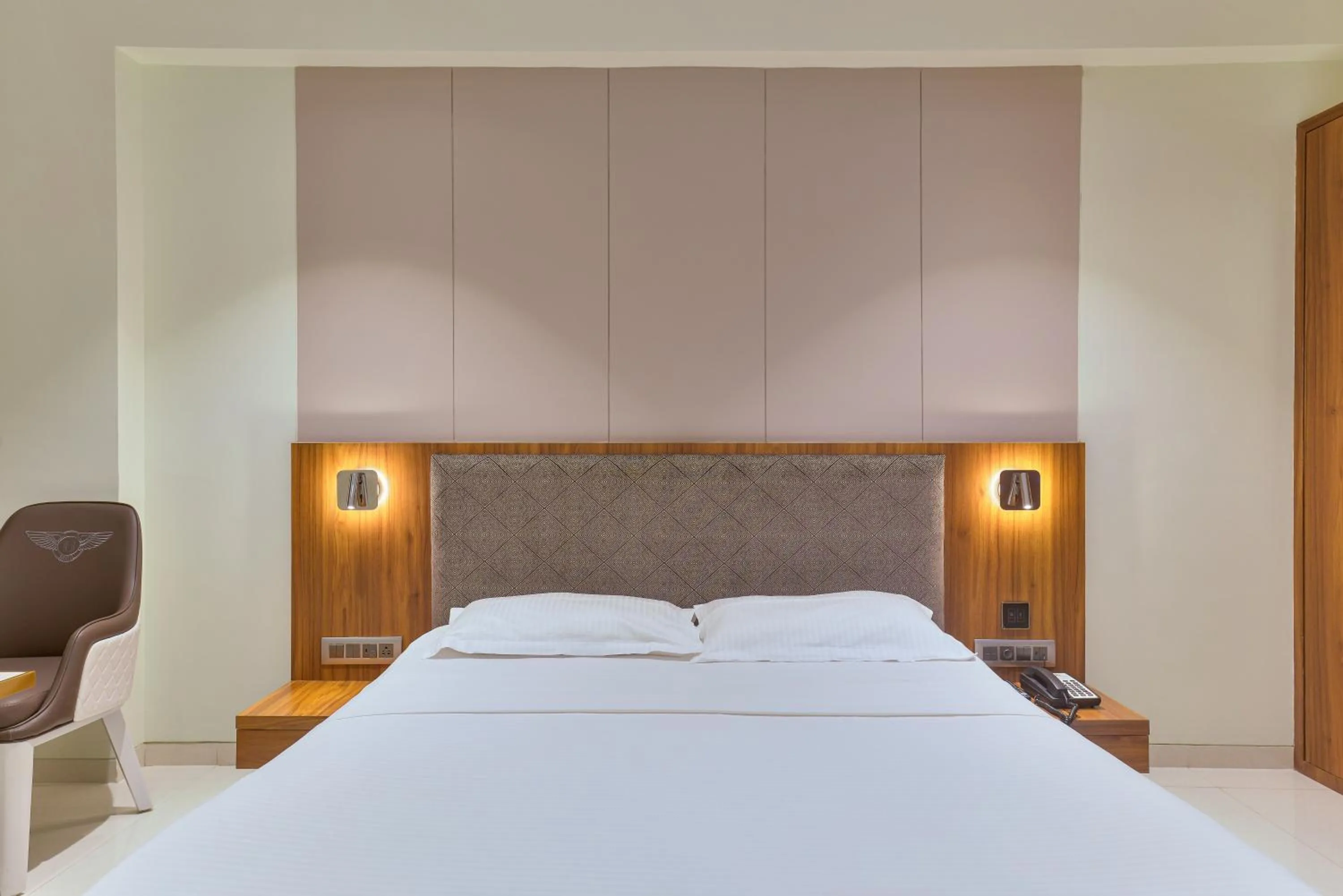 Bed in Hotel Airlink