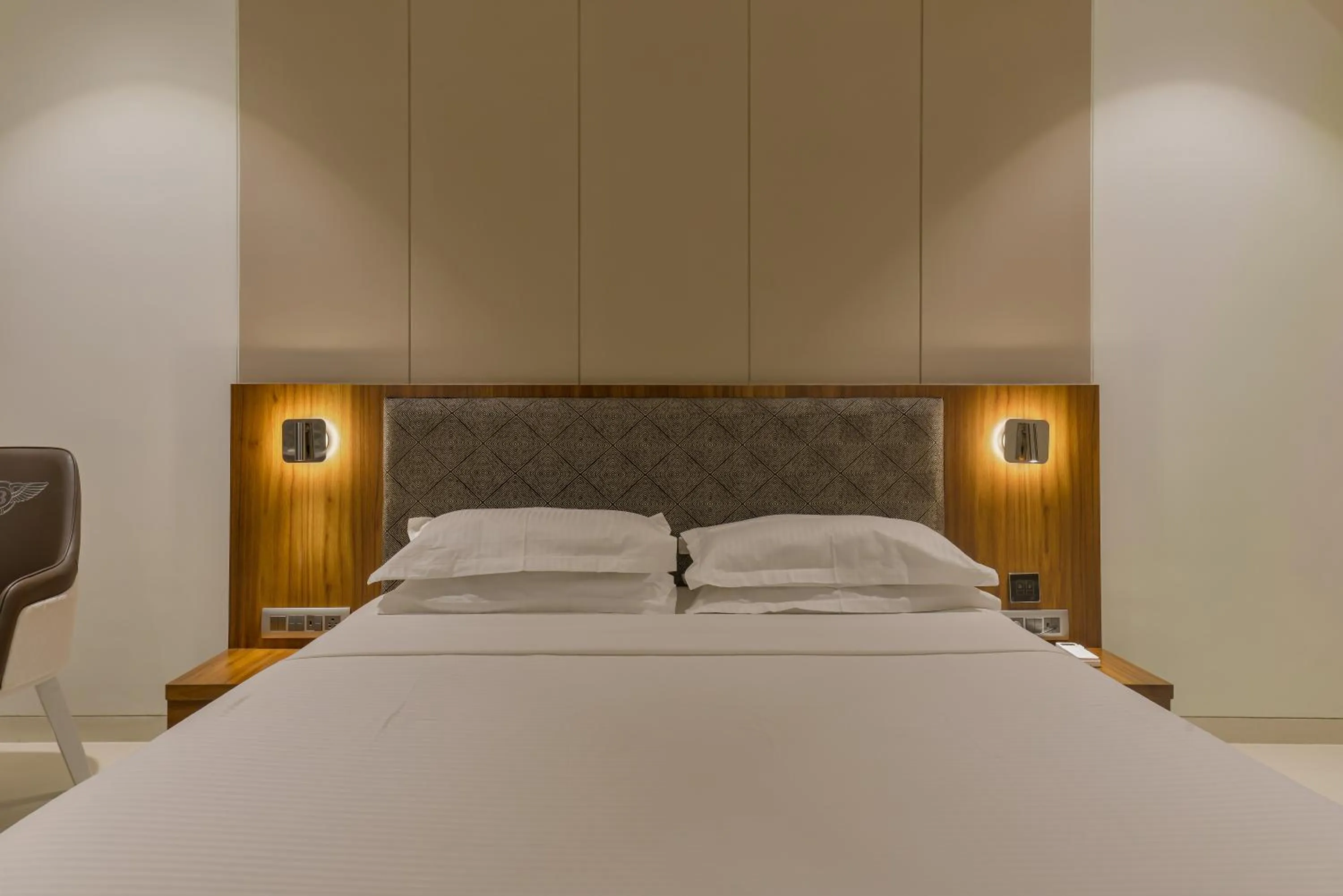 Bed in Hotel Airlink