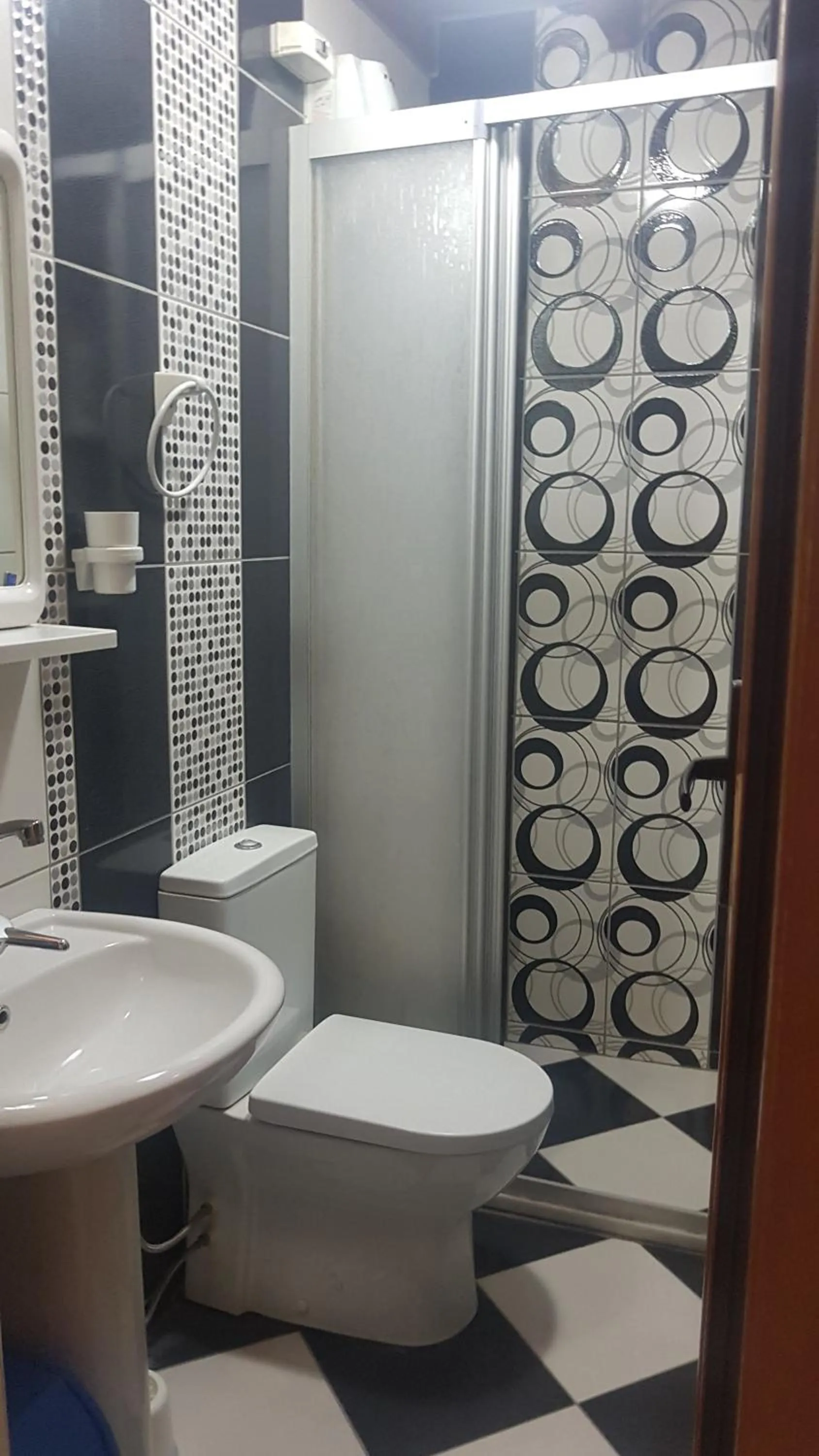 Shower in Durak Hotel