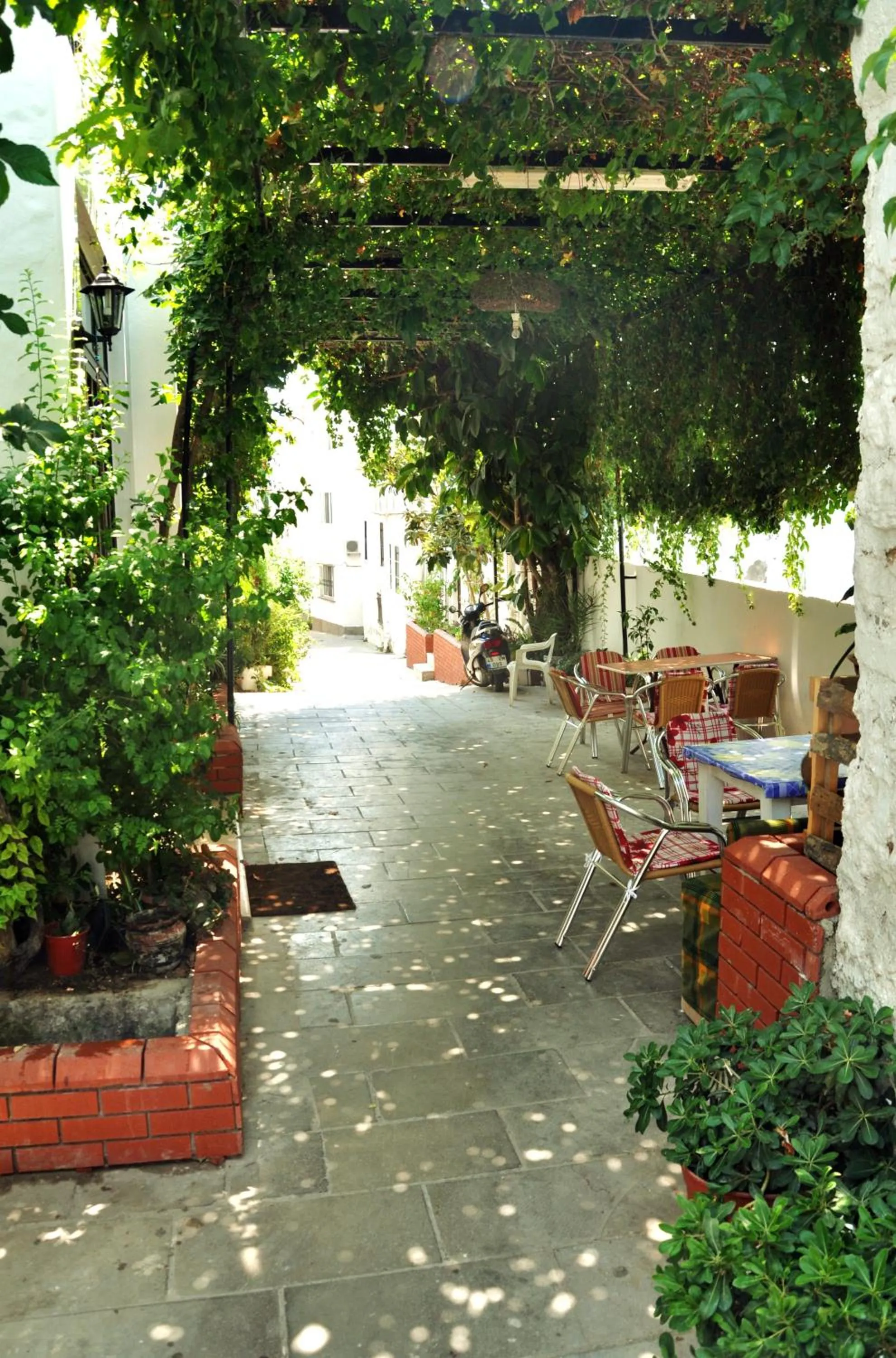 Facade/entrance in Durak Hotel