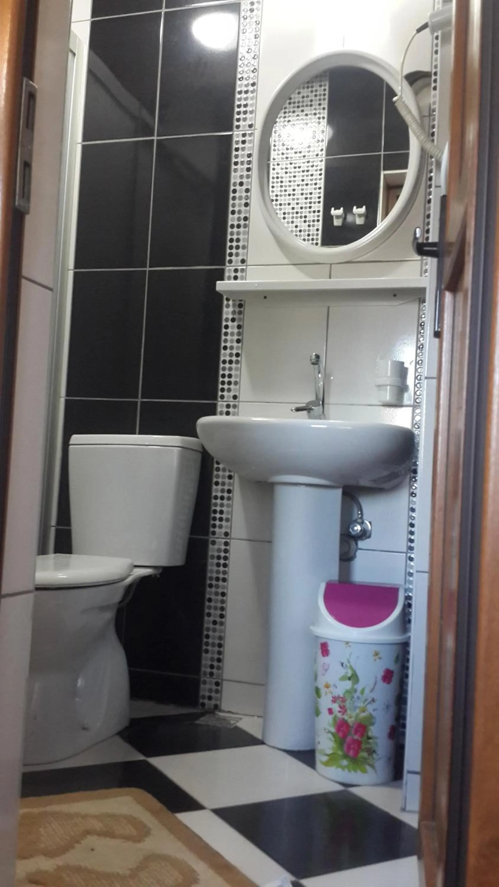 Bathroom in Durak Hotel