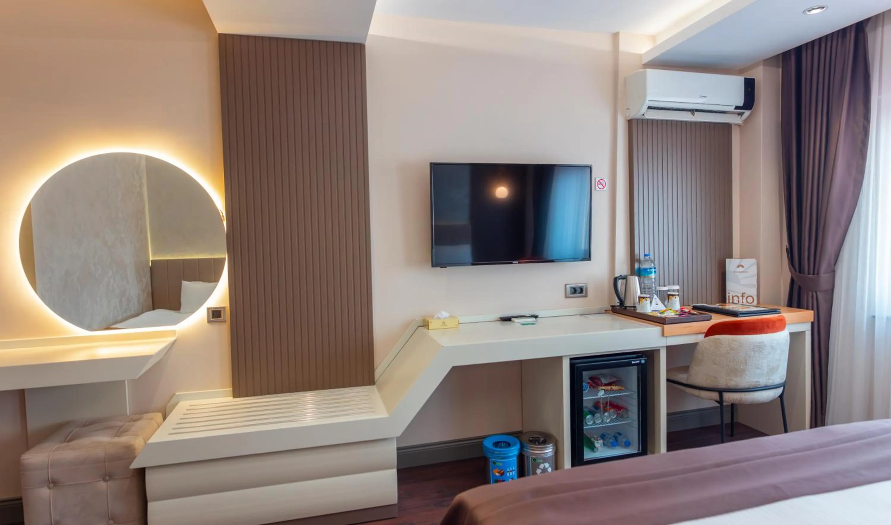 Photo of the whole room, Bed in Dinler Hotels Urgup