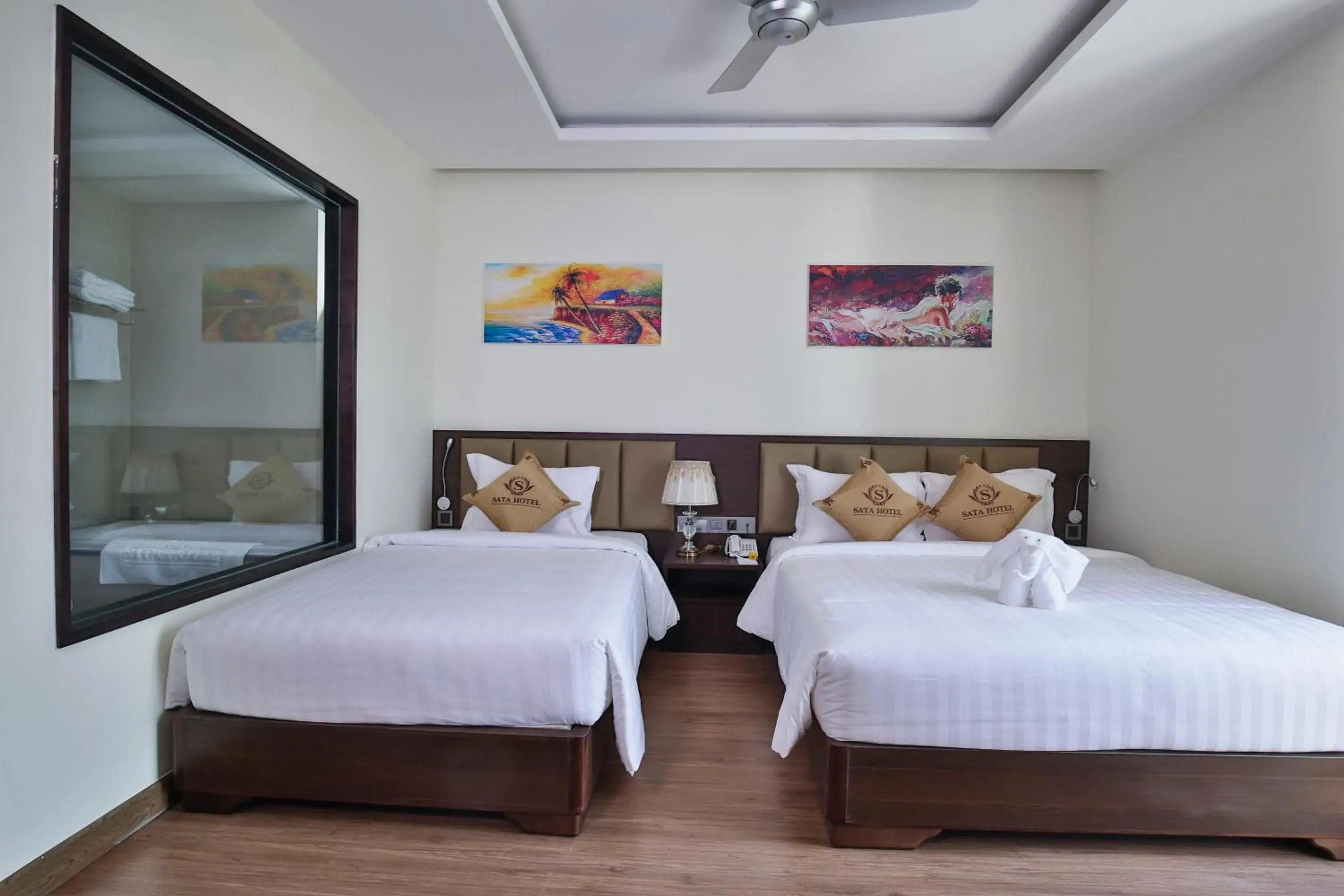 Deluxe Double or Twin Room with City View in Sata Hotel Deluxe Double or Twin Room with City View in Sata Hotel