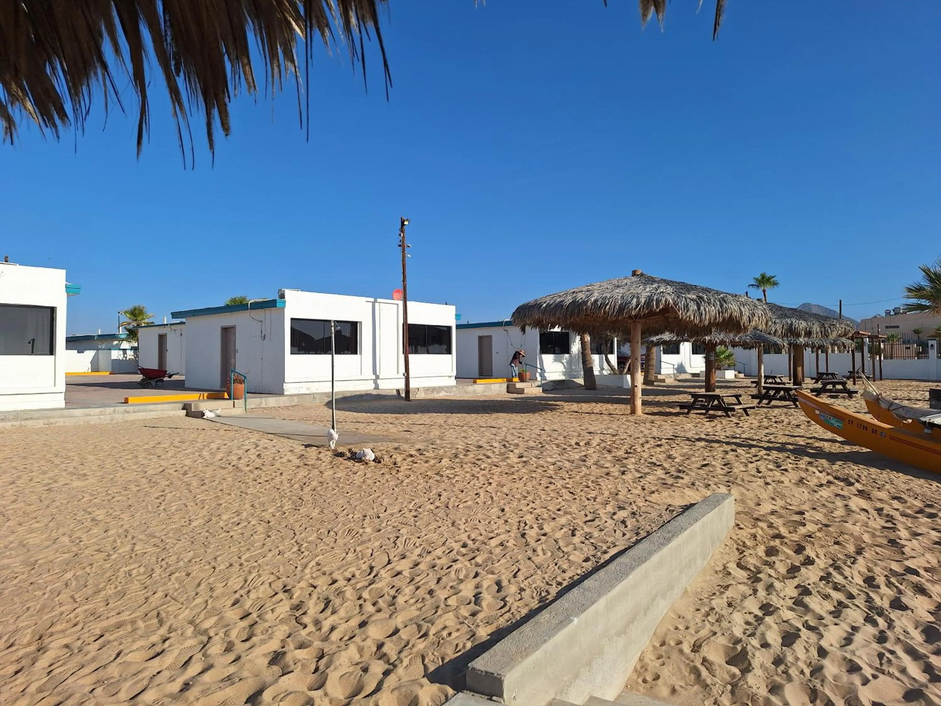 #38 Bungalow Seaside Hotel & Victors RV Park