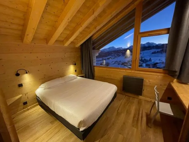 Bed in Hotel Le Very