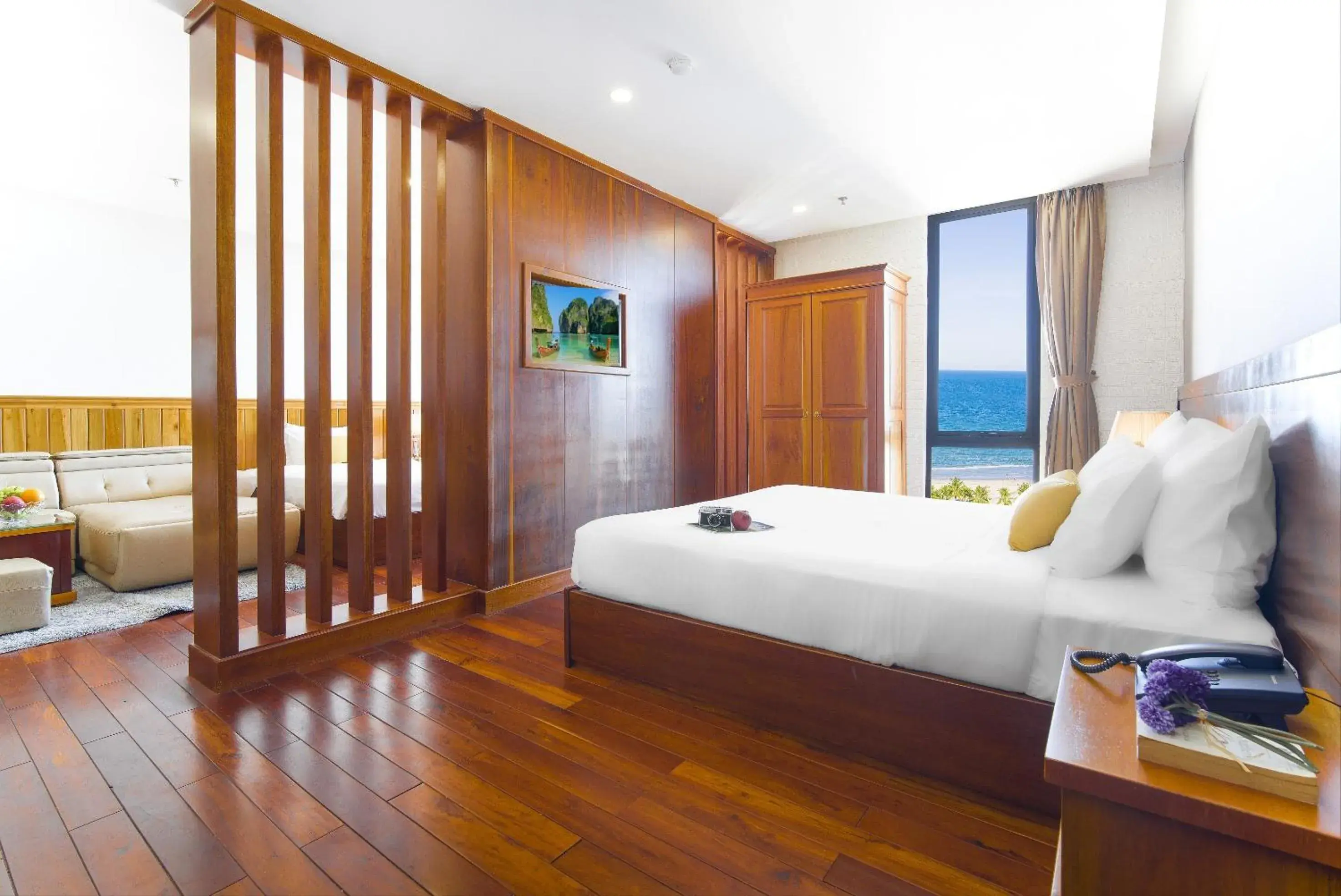 Family Suite with Sea View in Sunny Ocean Hotel & Spa Family Suite with Sea View in Sunny Ocean Hotel & Spa