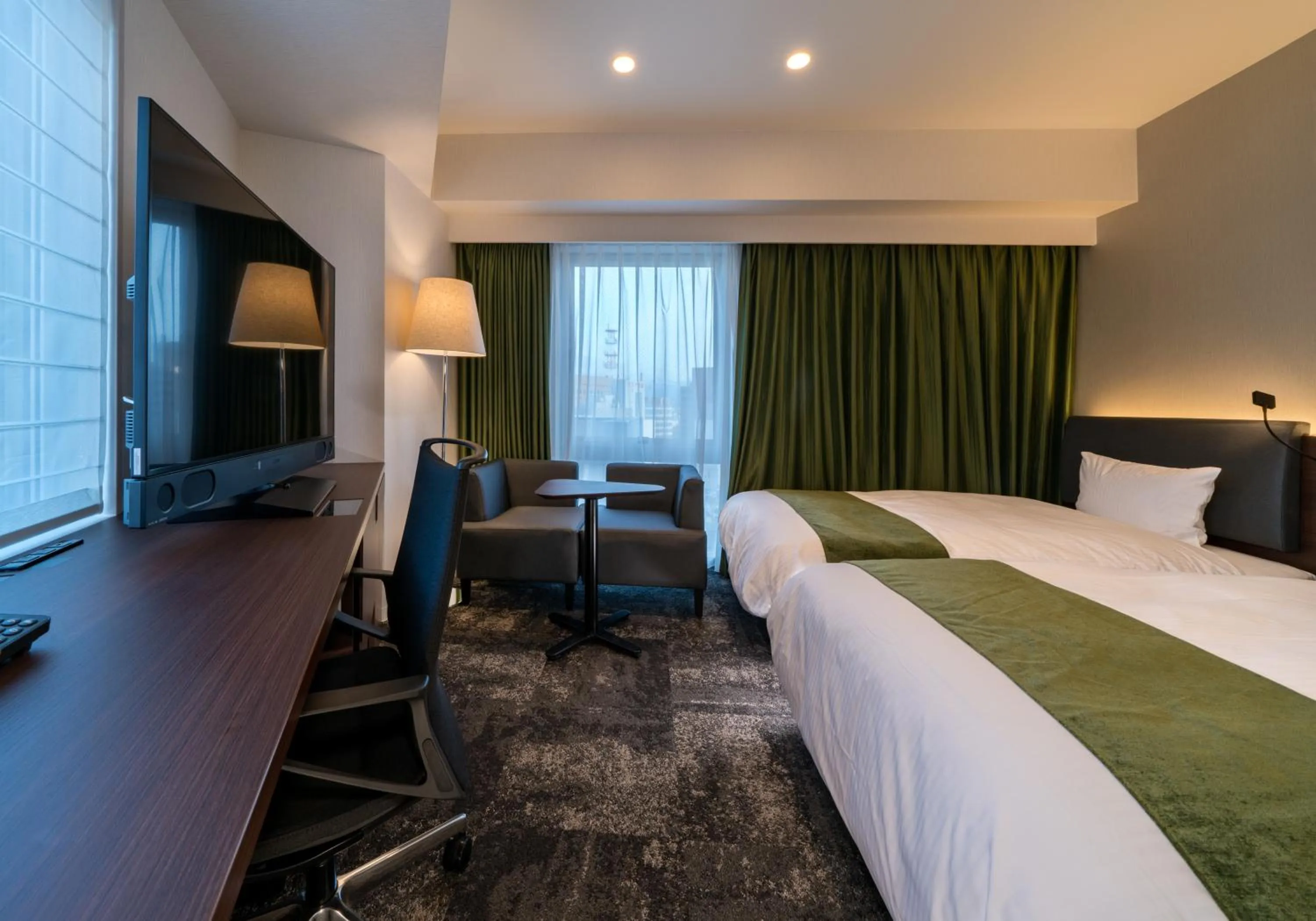 Bedroom, Bed in Daiwa Roynet Hotel Toyama-Ekimae