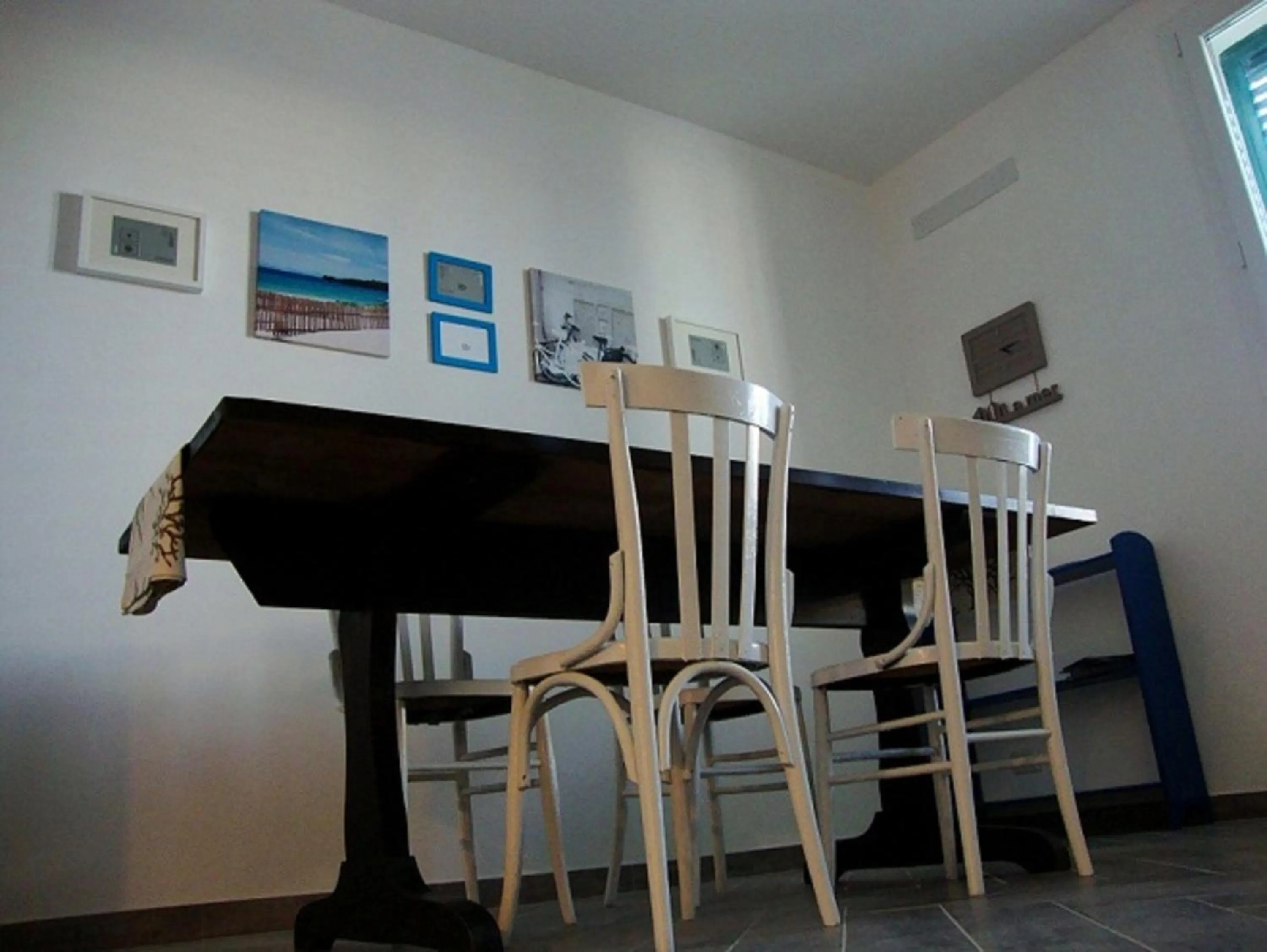 Communal lounge/ TV room in A Babordo B&B