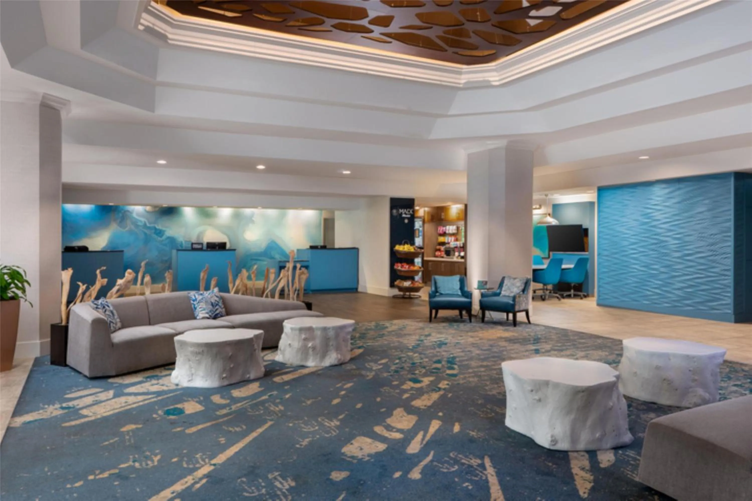 Lobby or reception in DoubleTree by Hilton Hotel Deerfield Beach Boca Raton