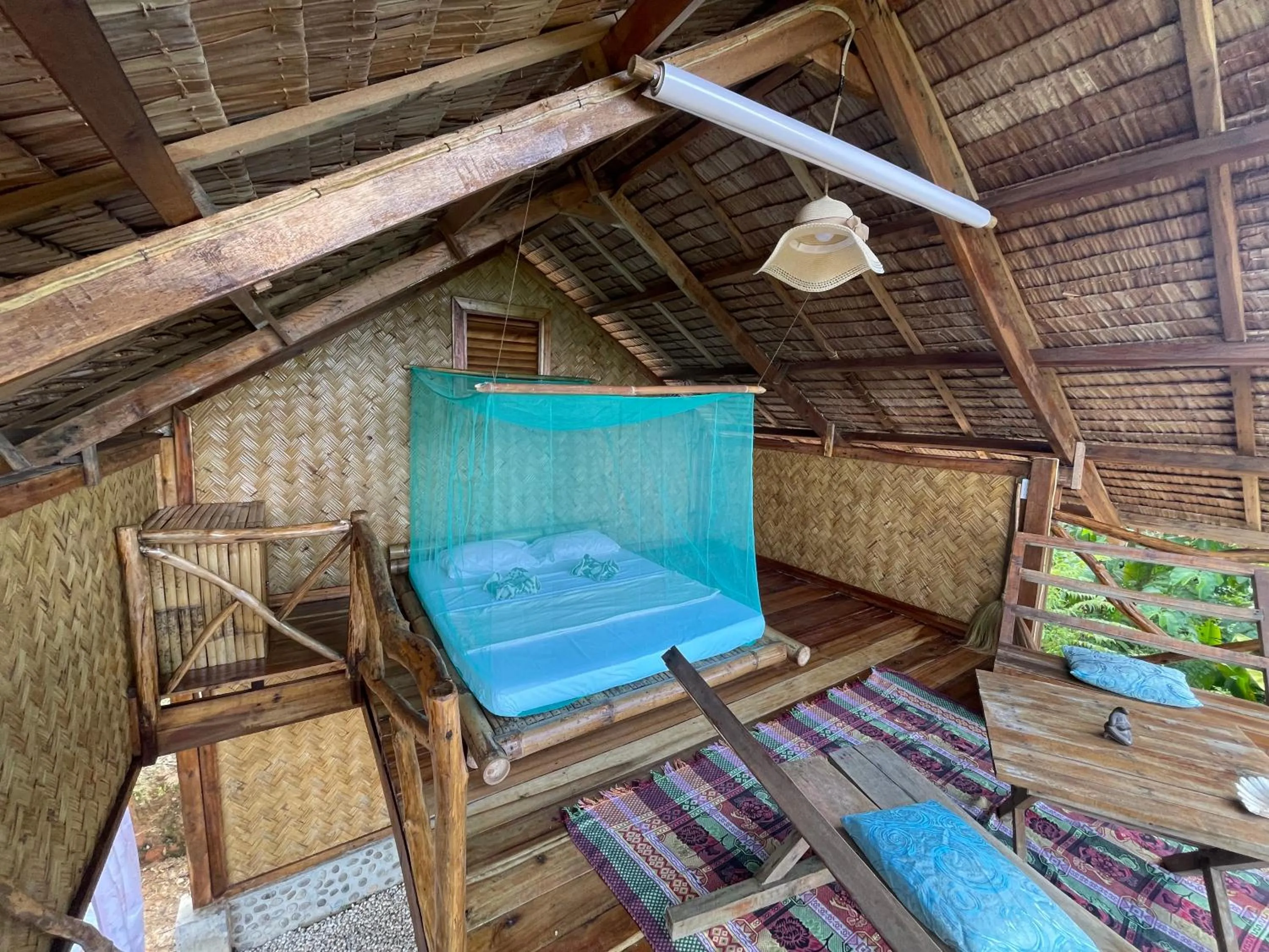 Bed in Jungle bar Resto & Cottages