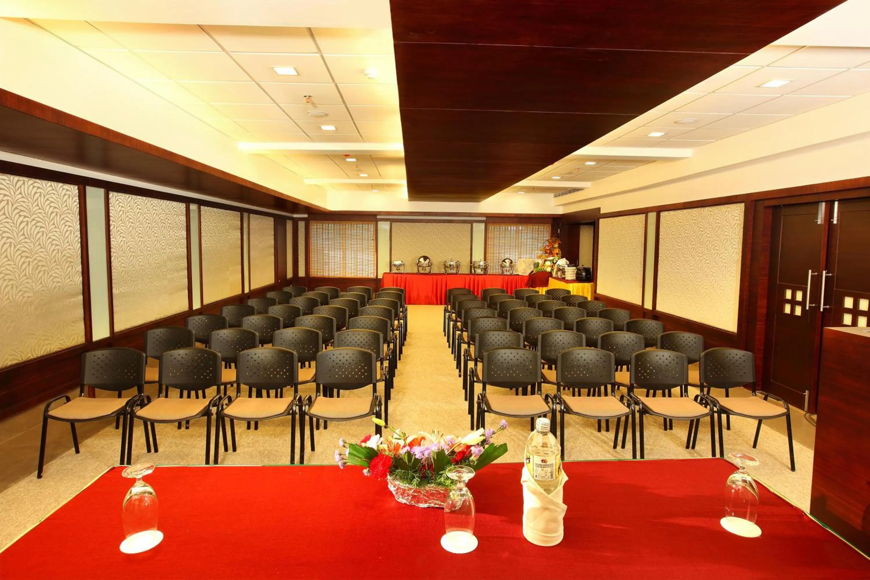 Nightclub / DJ in Hotel White Gate Residency -near to Vaikom Sri Mahadeva Temple