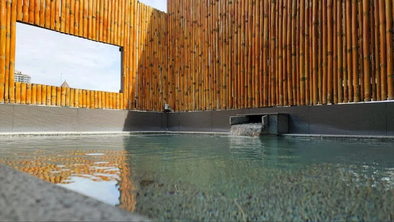 Hot Spring Bath in Azumaya Hotel Phnom Penh