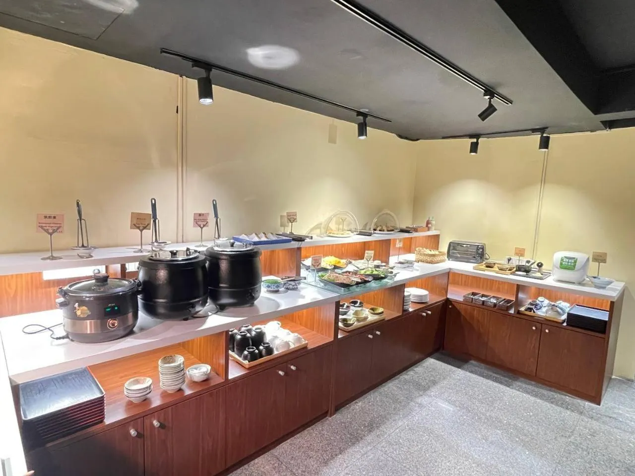 Azumaya Hotel Phnom Penh