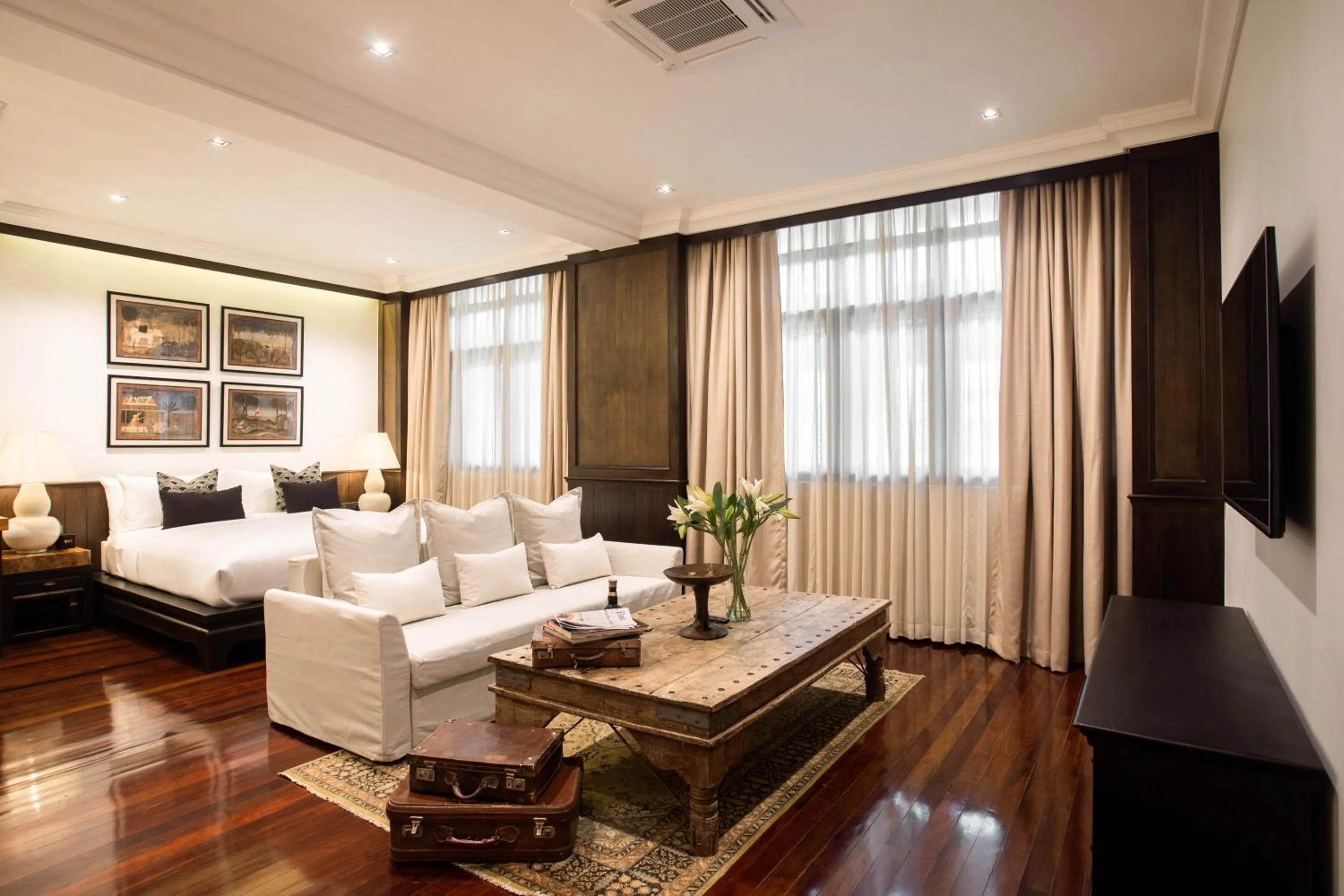 Living room in The Bridge An Eclectic Luxotel