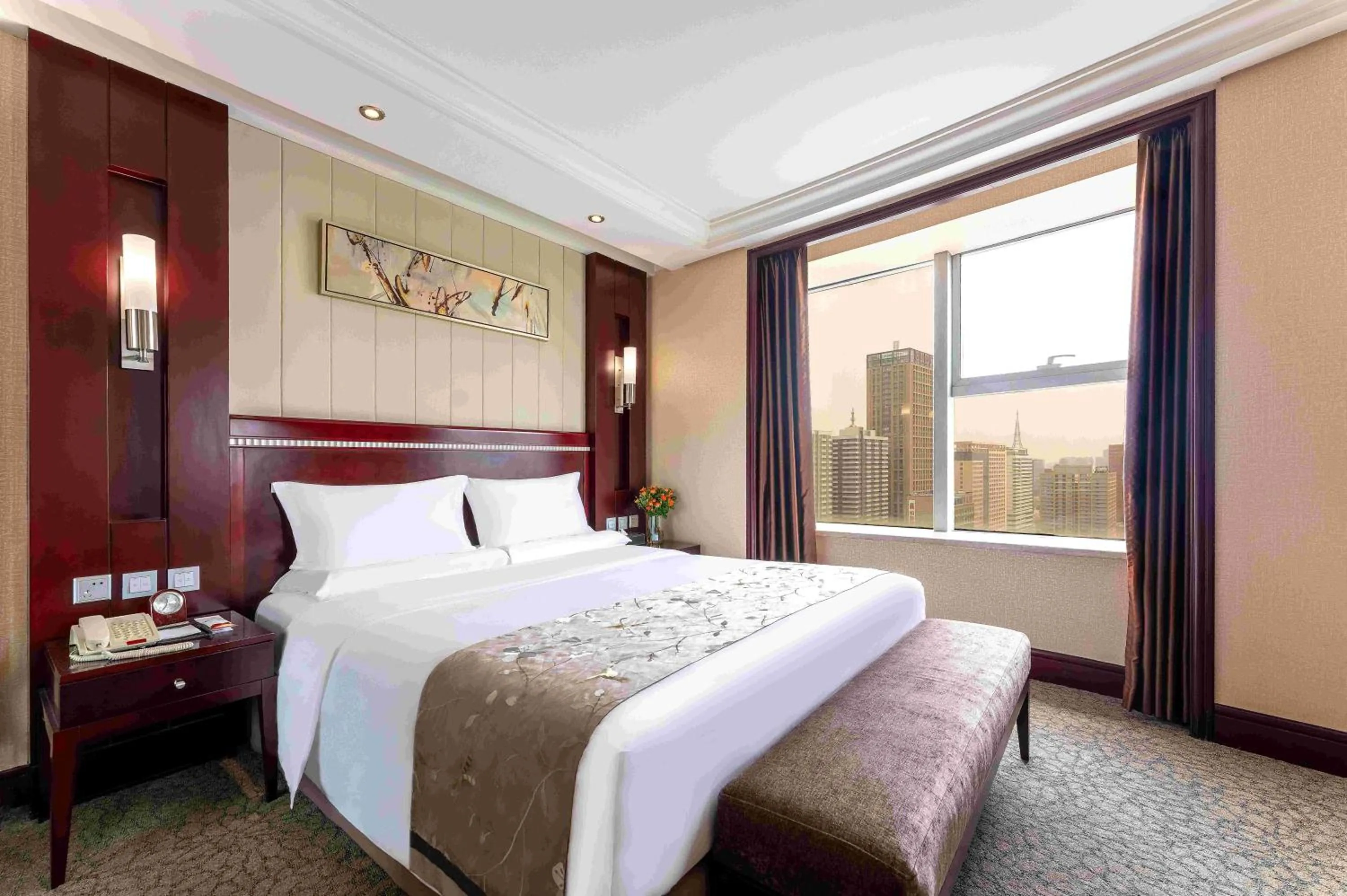 Bed in Yun-Zen Century Hotel