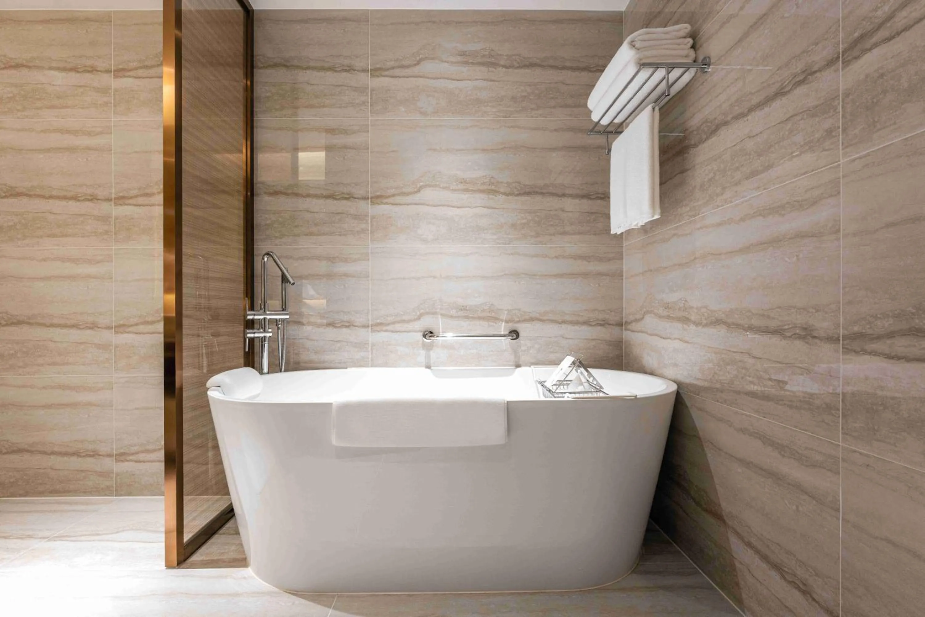 Bath in Yun-Zen Century Hotel