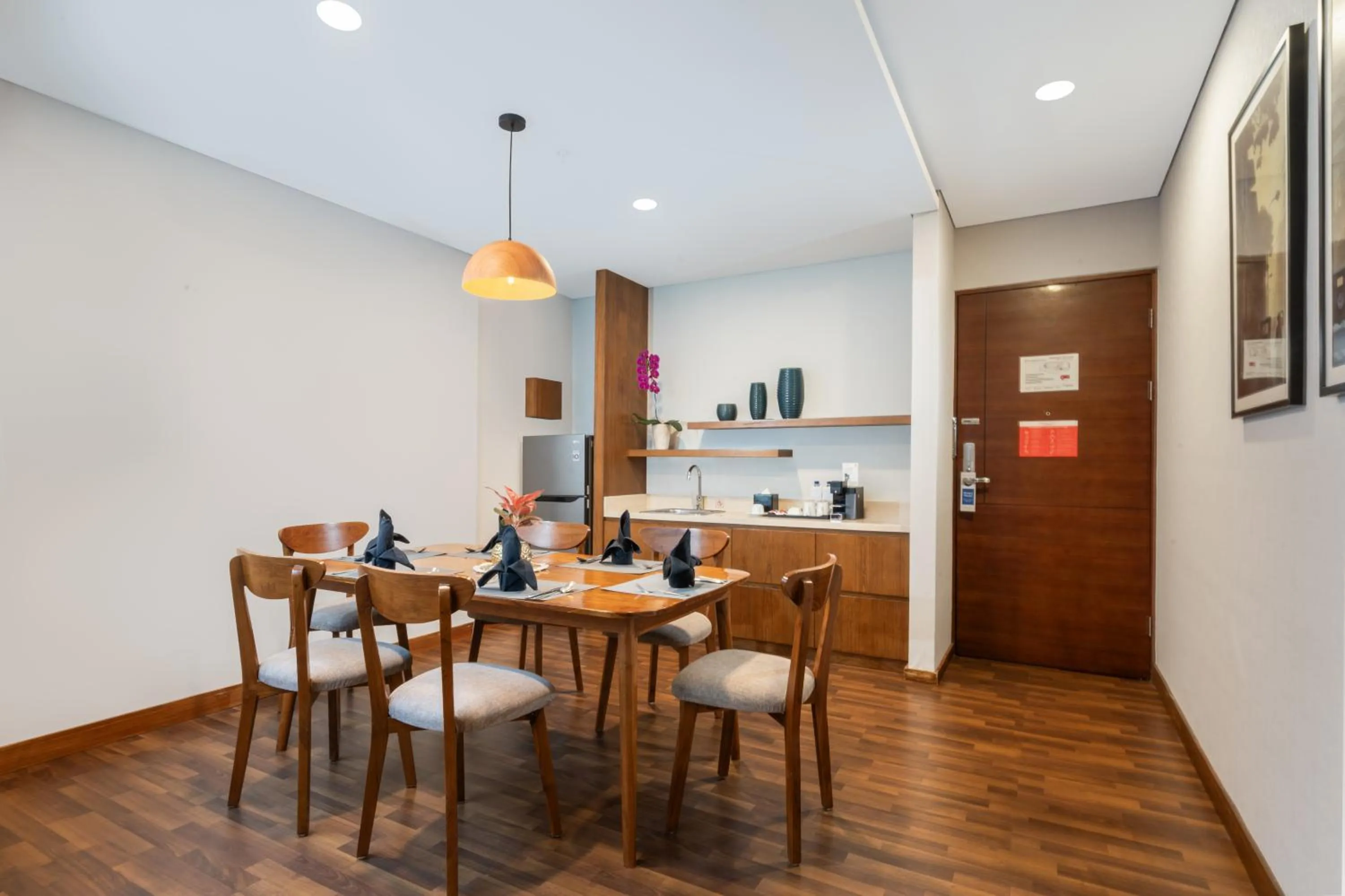 Seating area in Swiss-Belresort Dago Heritage